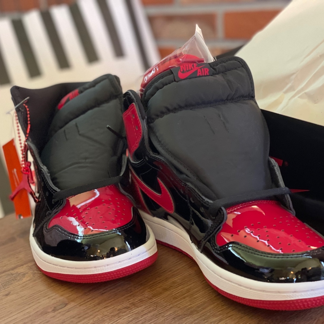 Jordan 1 Retro High OG Patent Bred 착용 스타일