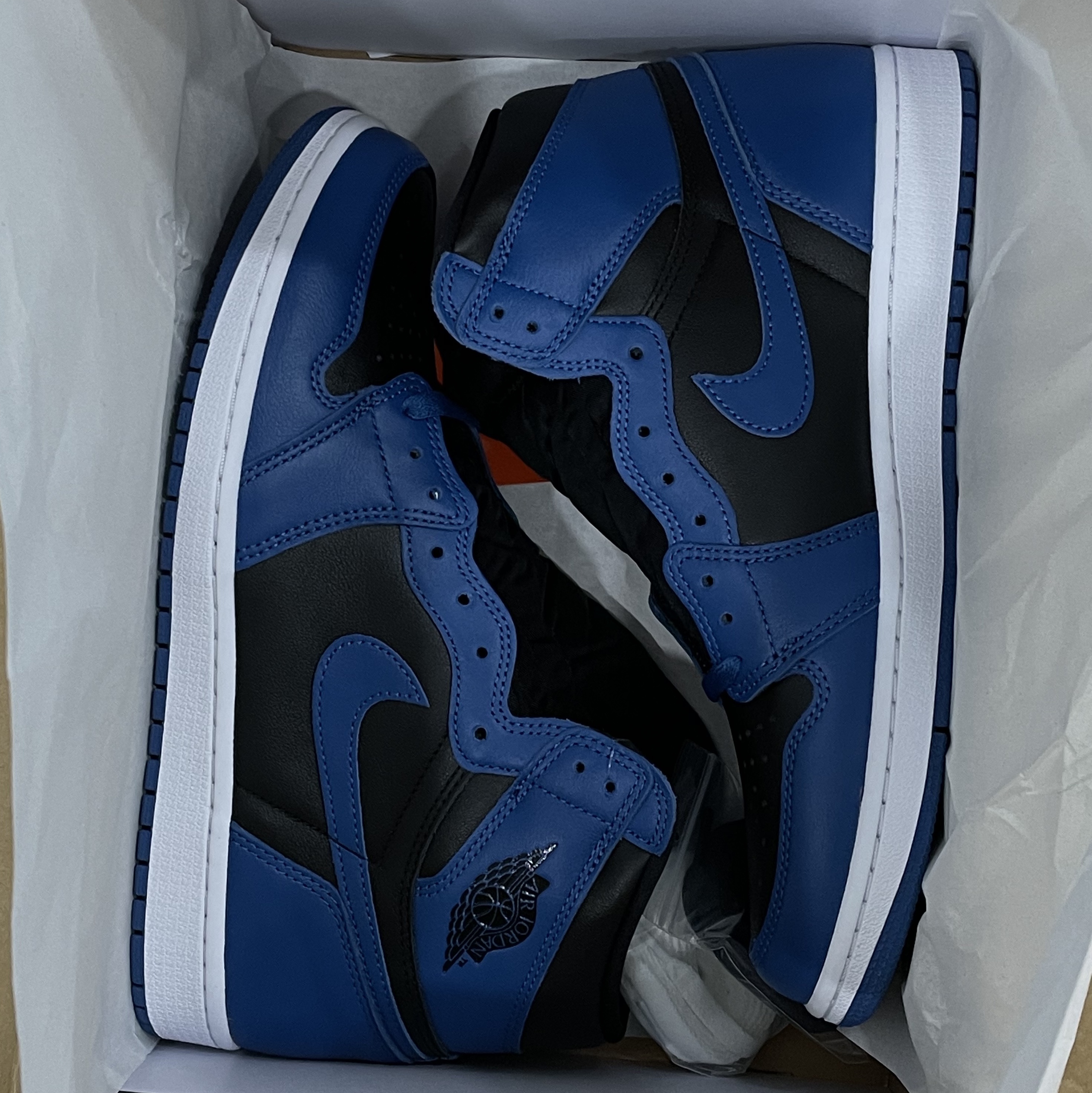 Jordan 1 Retro High OG Dark Marina Blue 착용 스타일