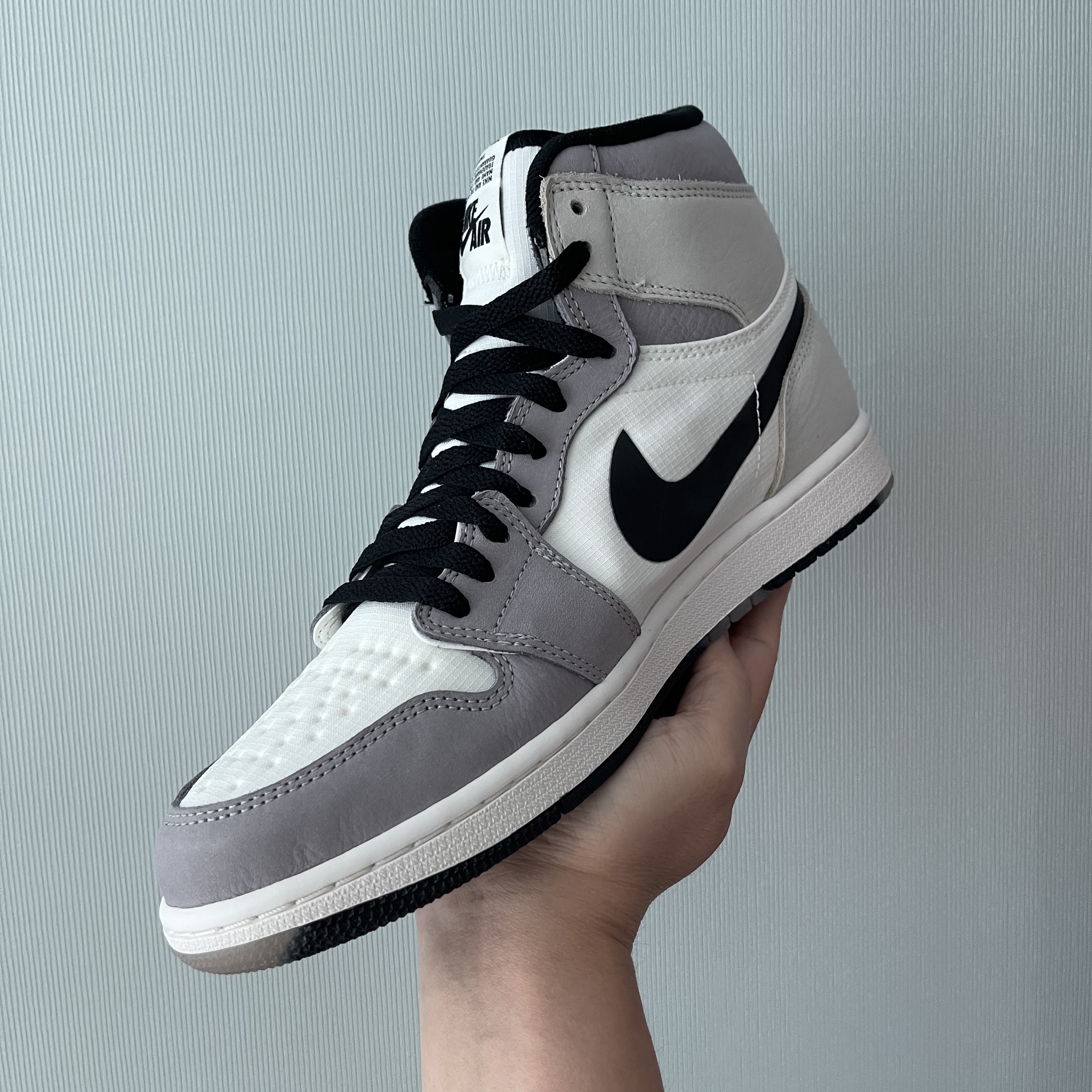 Jordan 1 Element Gore-Tex Sail 착용 스타일 - 5