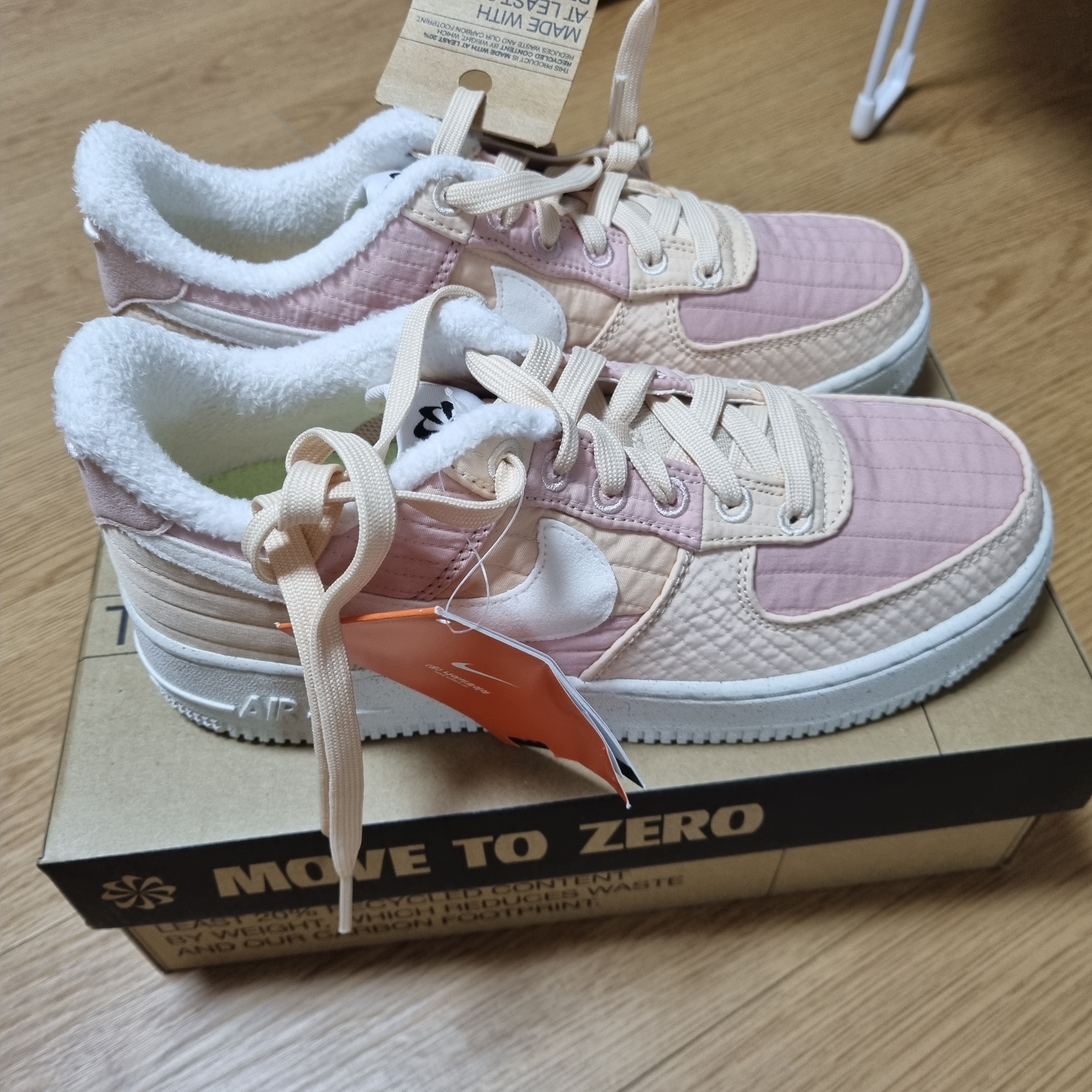 (W) Nike Air Force 1 '07 LXX Next Nature Pearl White Quilt 착용 스타일