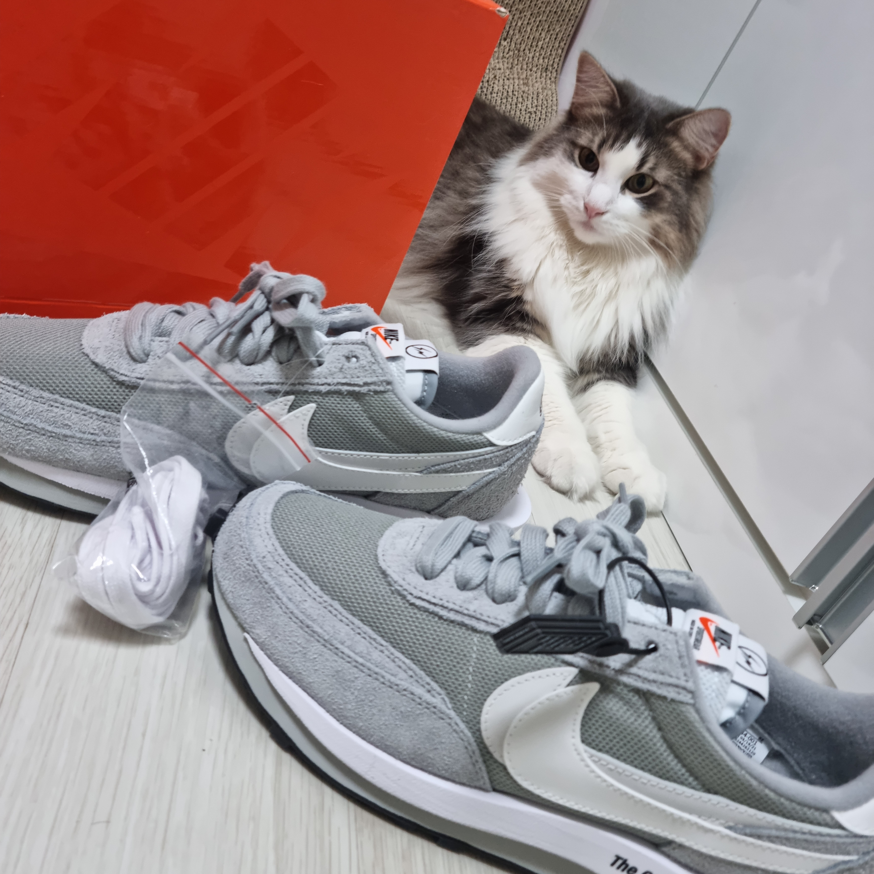Nike x Sacai x Fragment LDWaffle Light Smoke Grey 착용 스타일