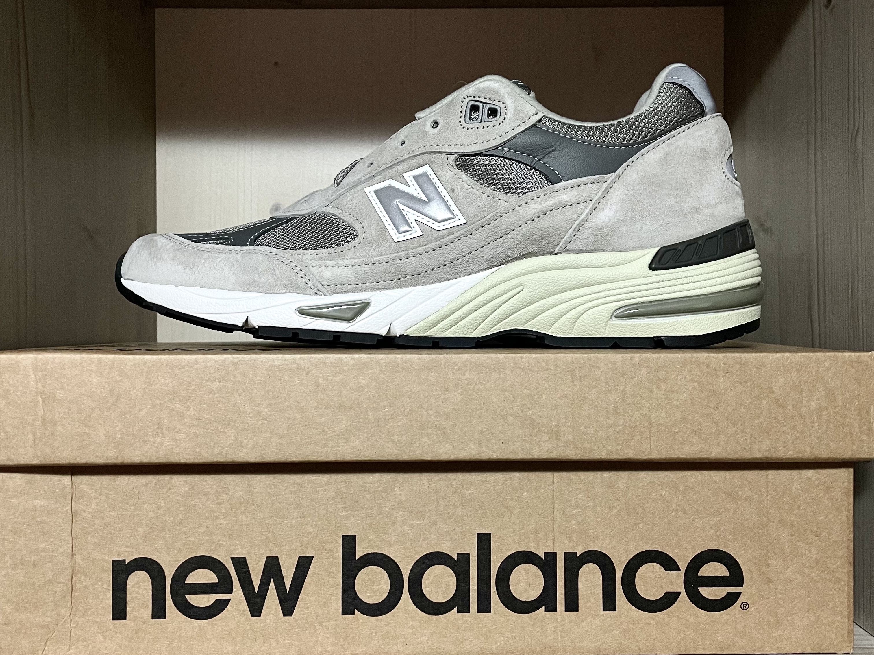 New Balance 991 Made in UK Grey 착용 스타일