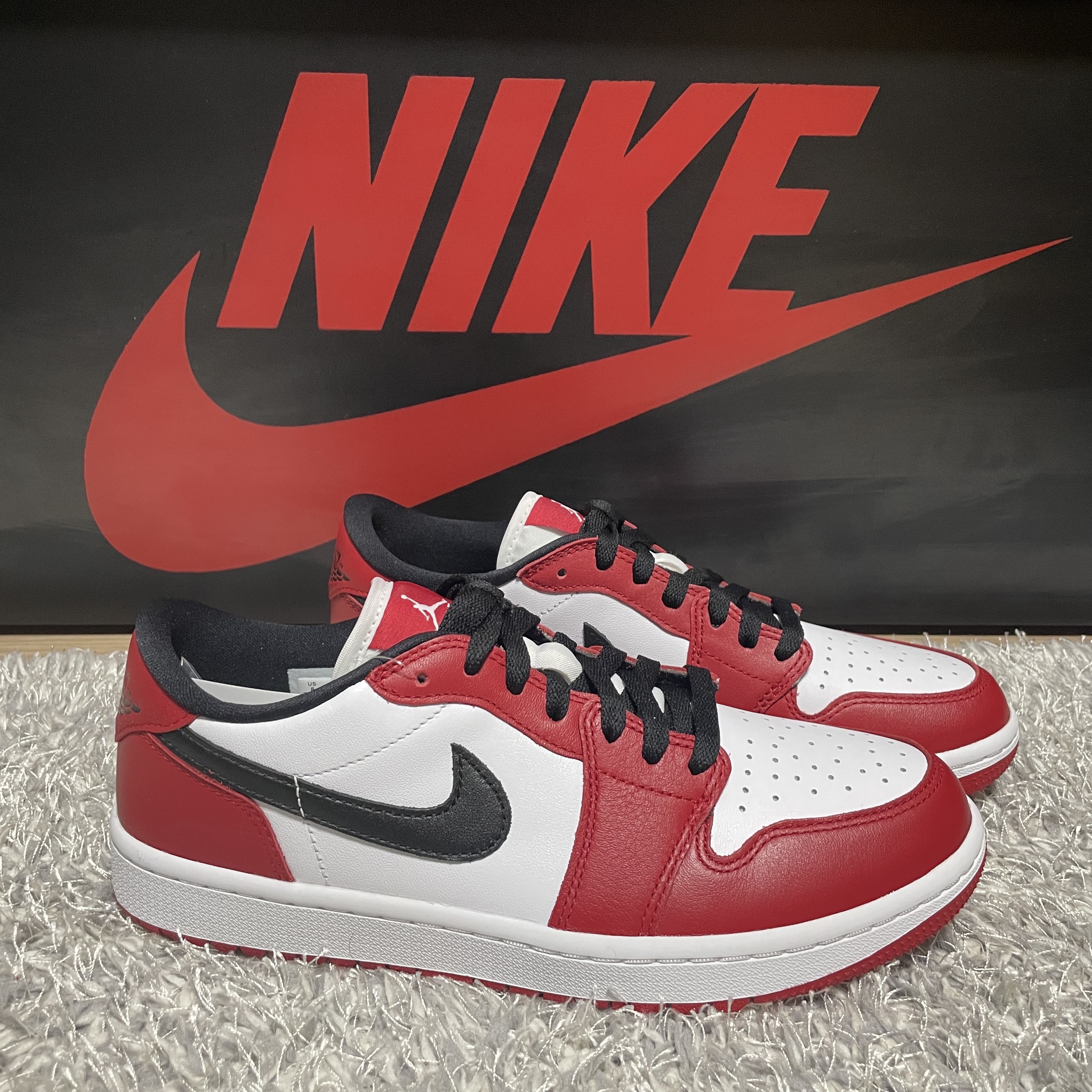 Jordan 1 Low Golf Chicago 착용 스타일