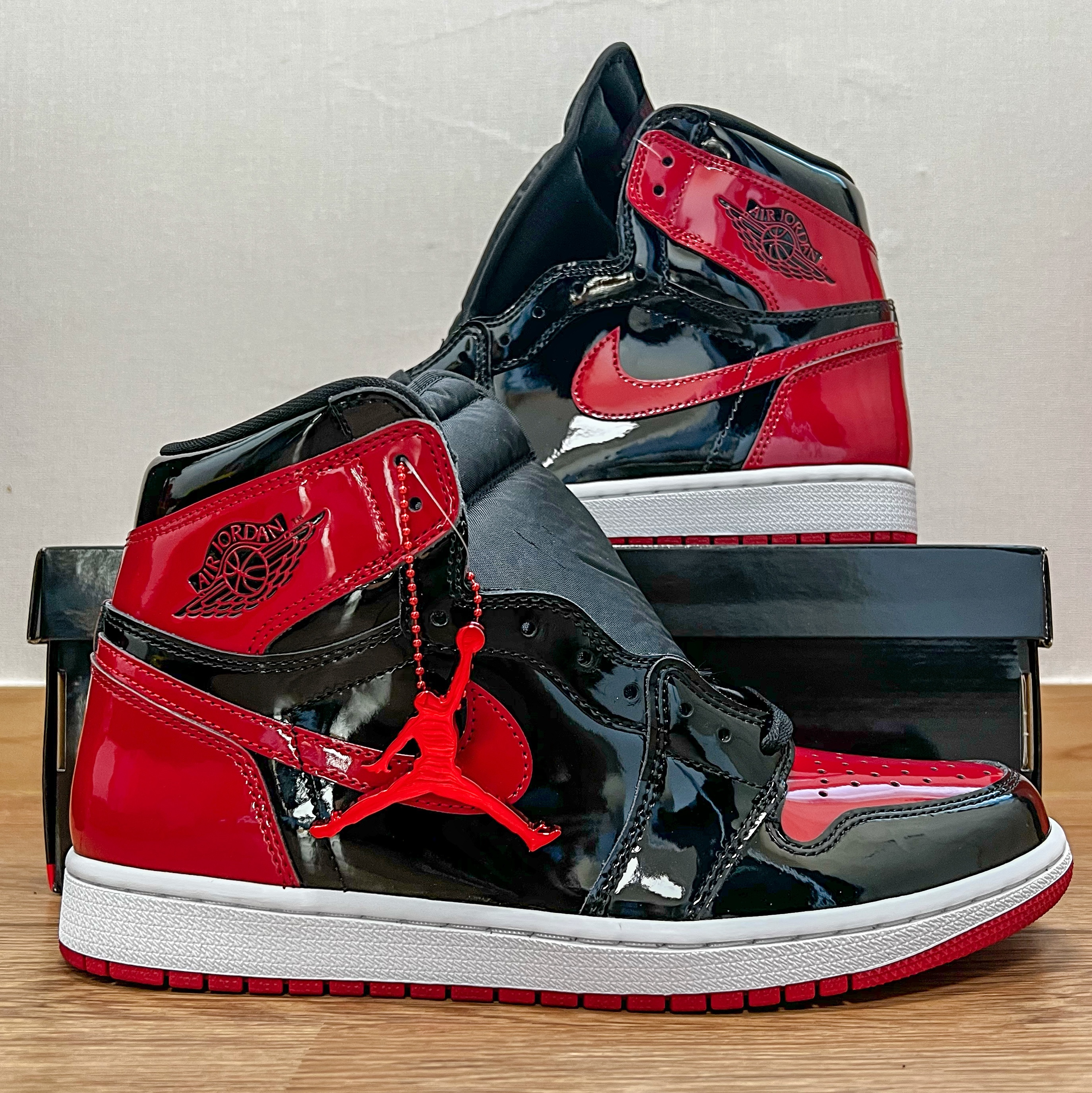 Jordan 1 Retro High OG Patent Bred 착용 스타일