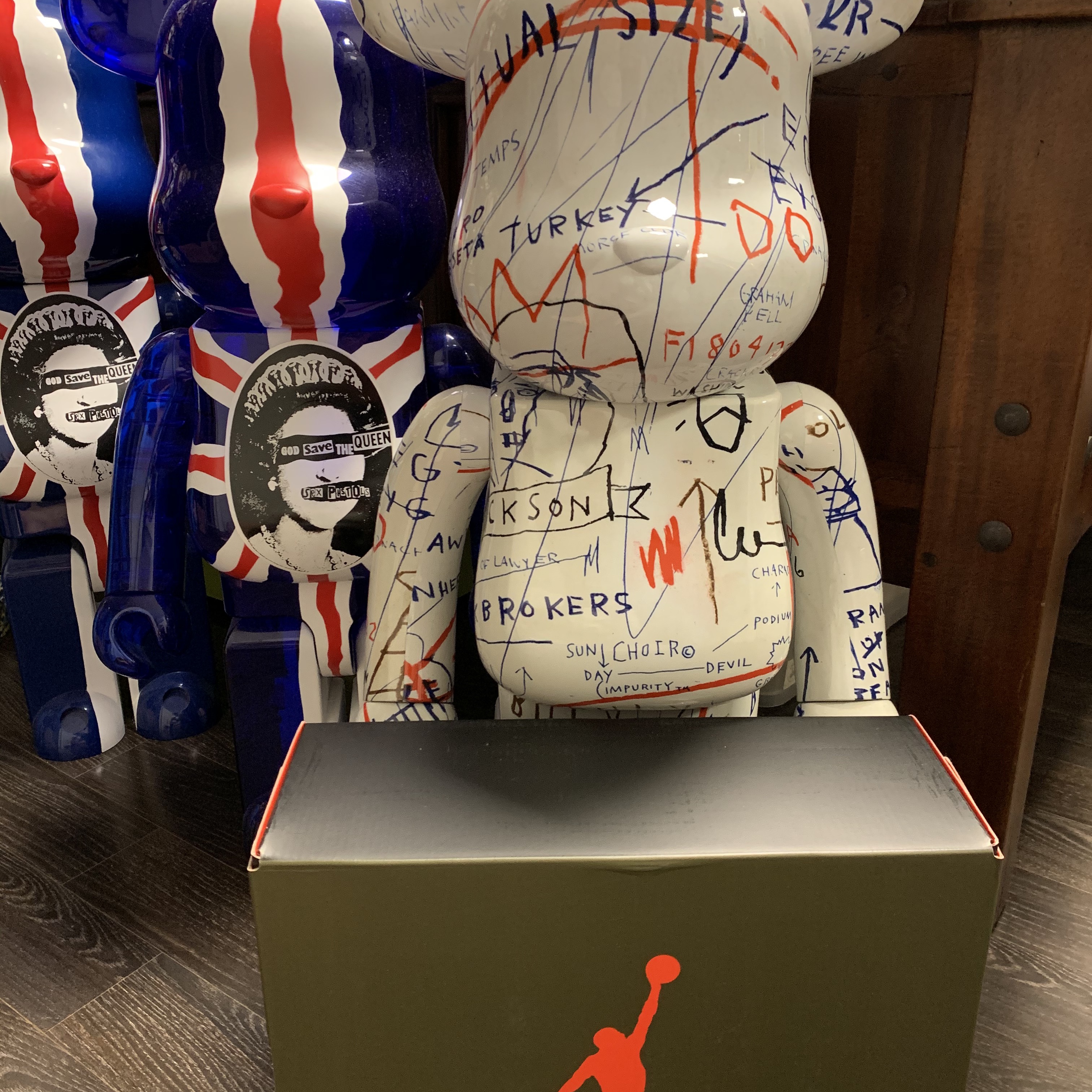 Jordan 6 x Travis Scott Retro Olive 착용 스타일 - 3