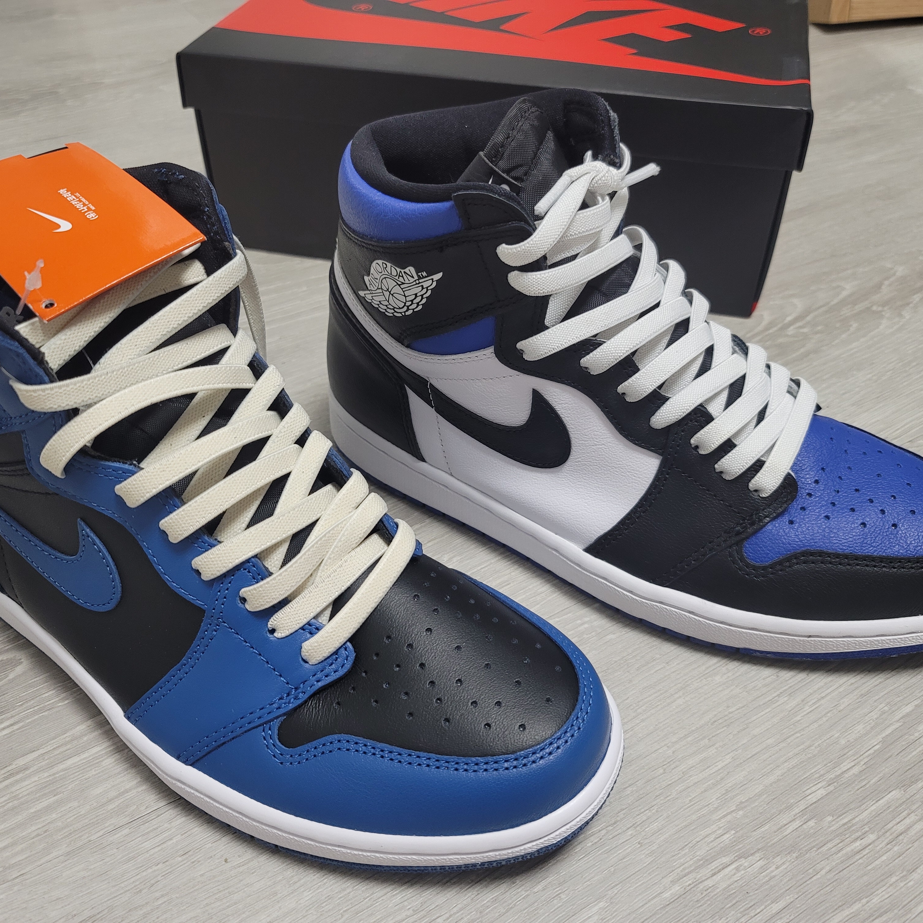 Jordan 1 Retro High OG Royal Toe, Jordan 1 Retro High OG Dark Marina Blue 착용 스타일 - 1