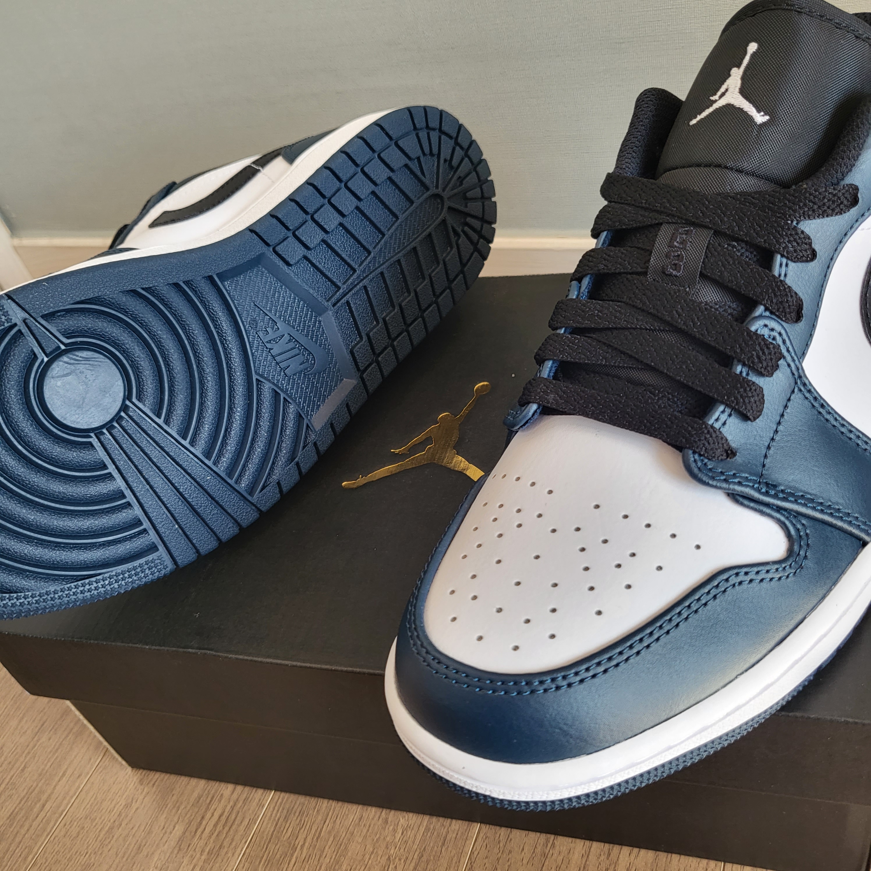 Jordan 1 Low Dark Teal 착용 스타일 - 2