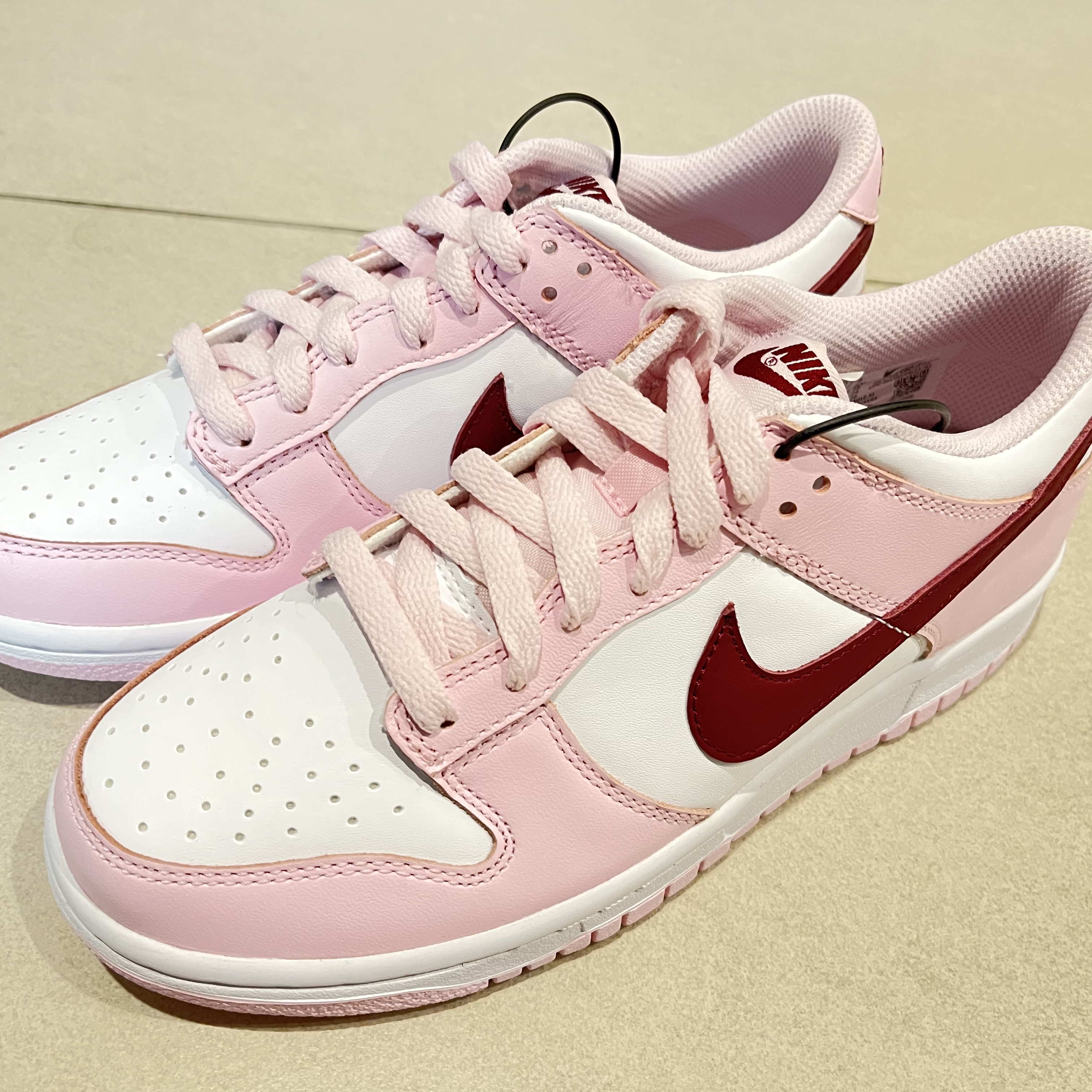 (GS) Nike Dunk Low Pink Foam 착용 스타일