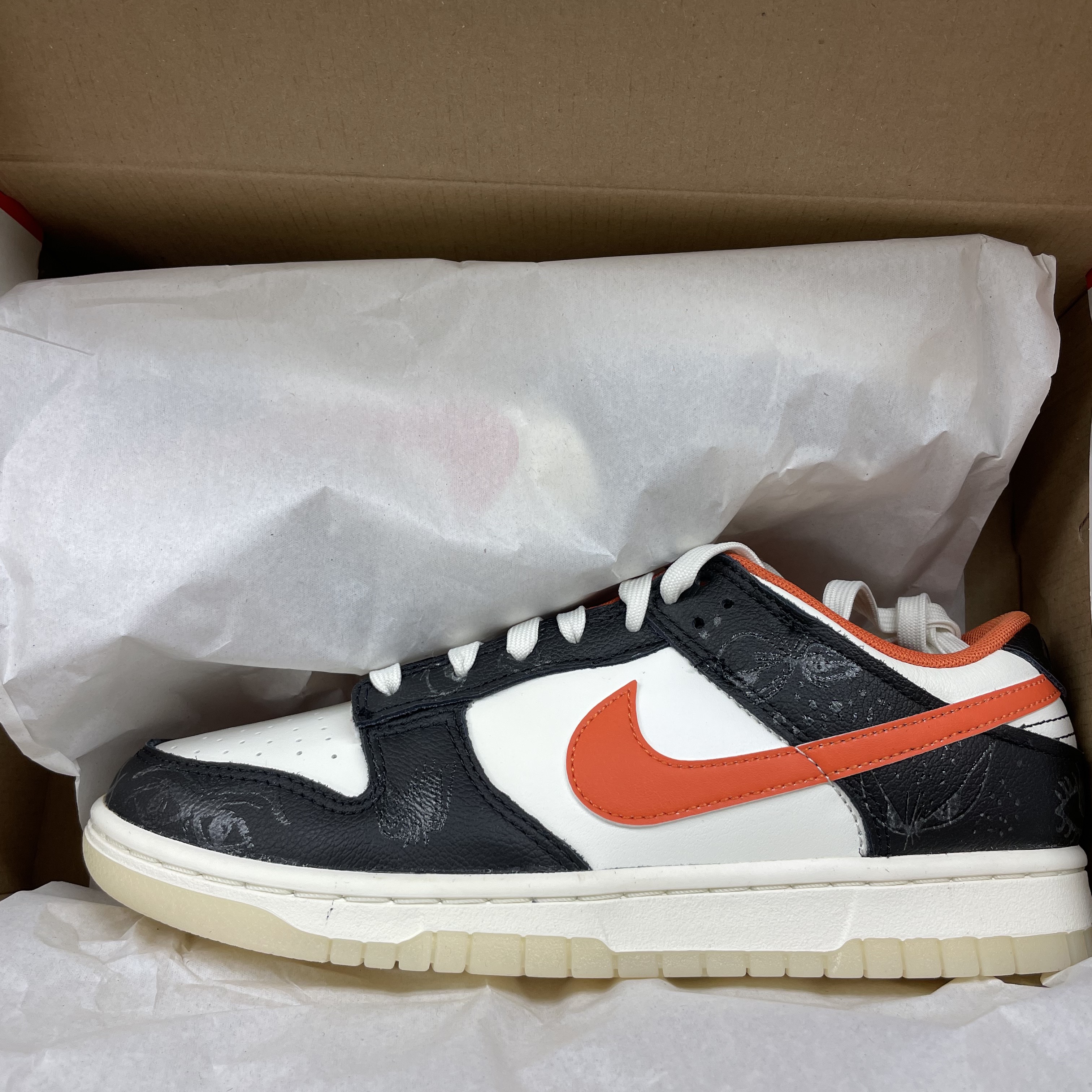 Nike Dunk Low Retro PRM Halloween 착용 스타일