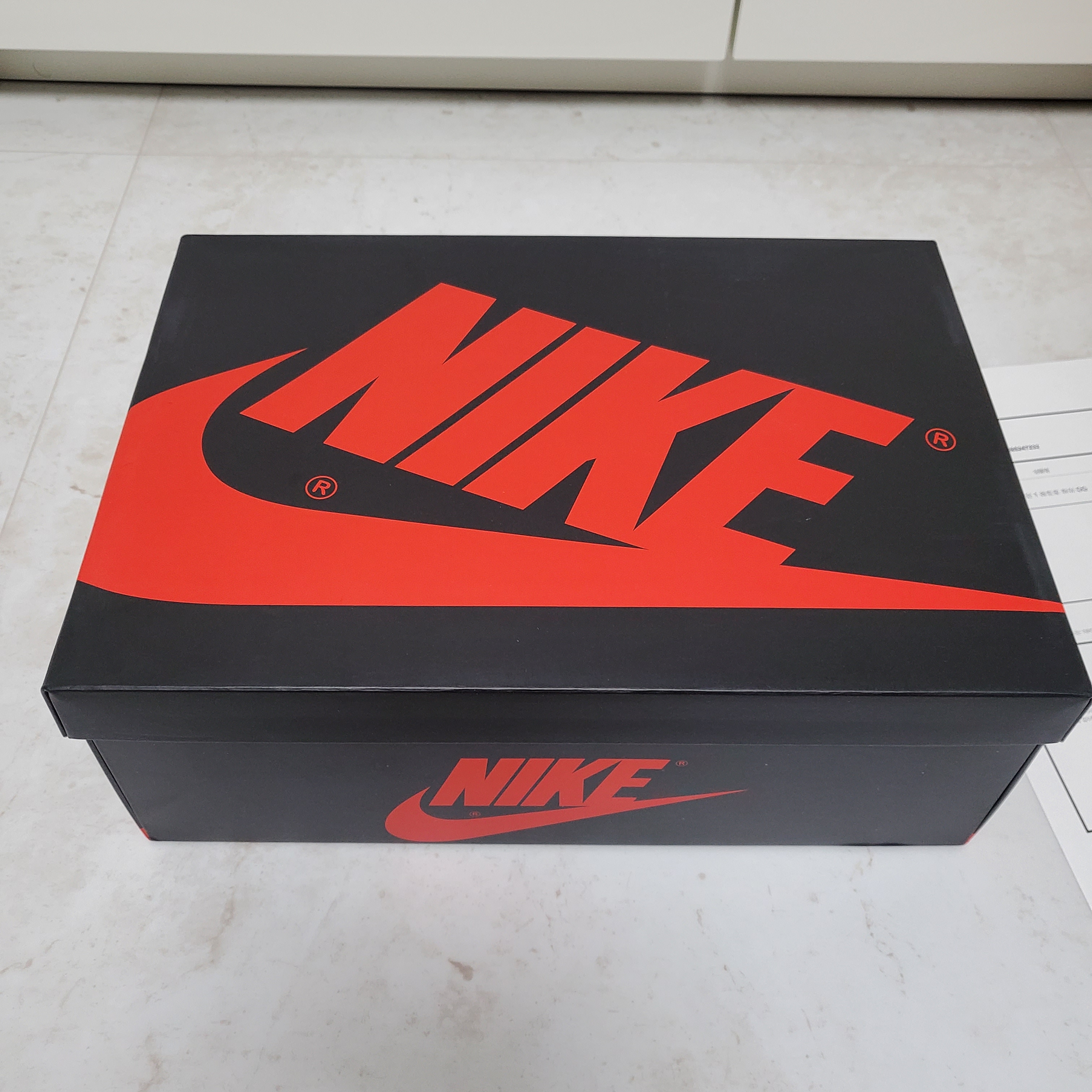 Jordan 1 Retro High OG Dark Marina Blue 착용 스타일 - 1