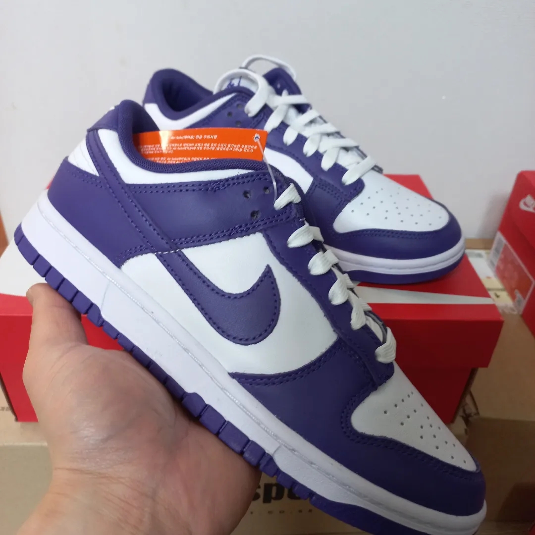 Nike Dunk Low Retro Championship Court Purple 착용 스타일 - 1