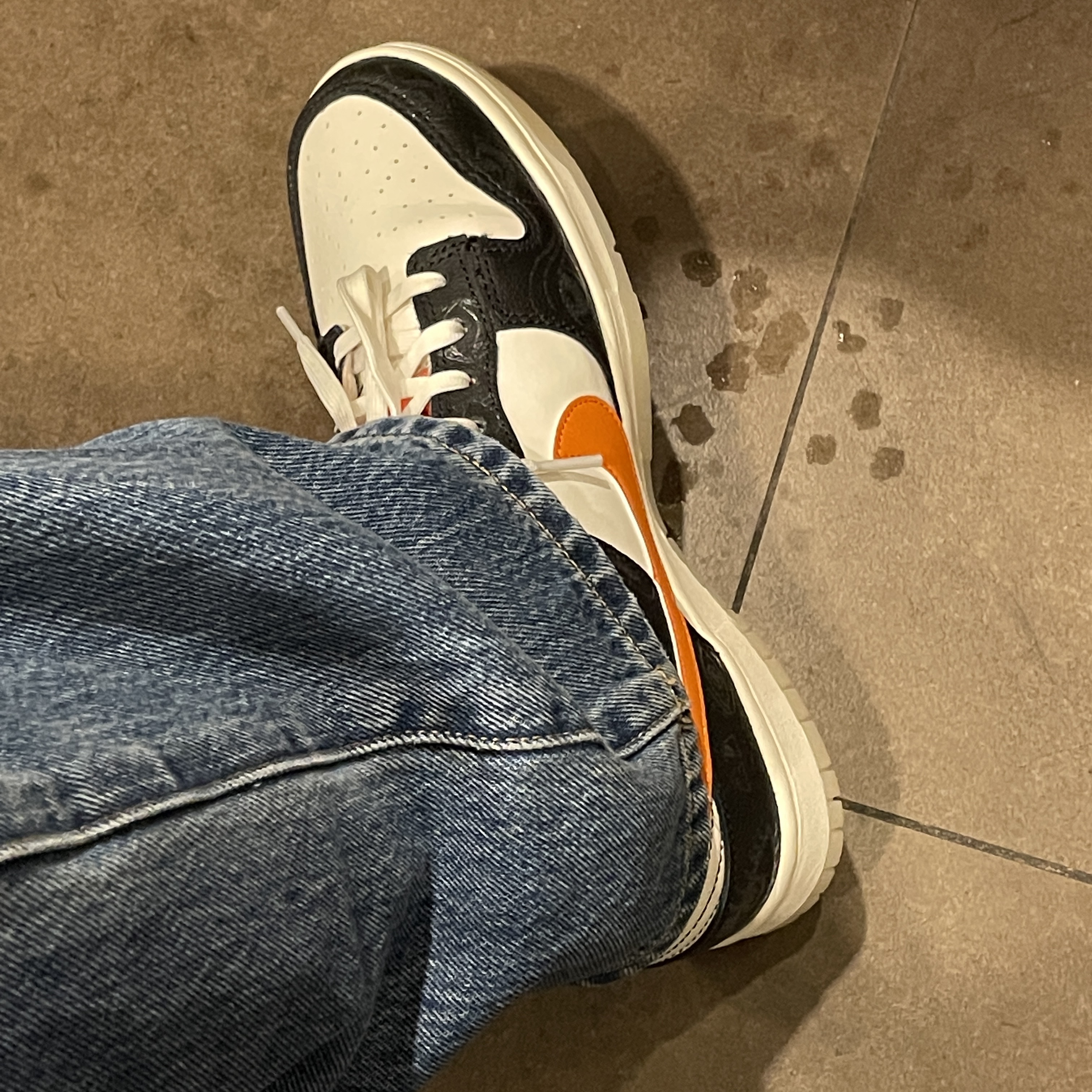 Nike Dunk Low Retro PRM Halloween 착용 스타일 - 2