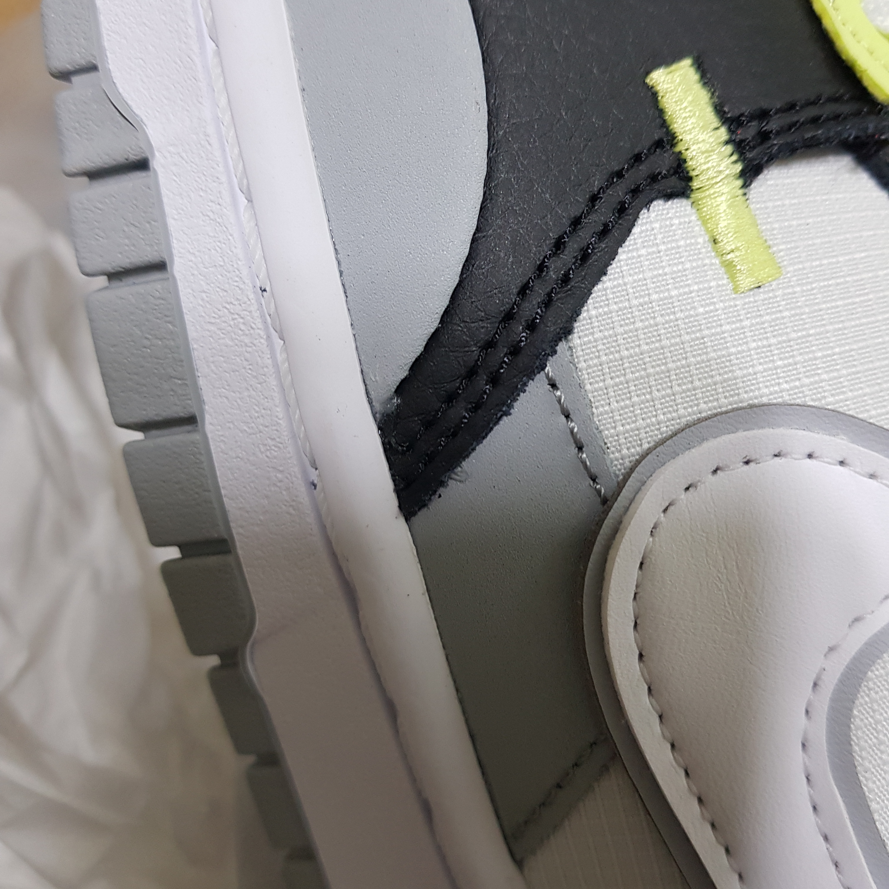 Nike Dunk Scrap Black Lemon Twist 착용 스타일 - 5