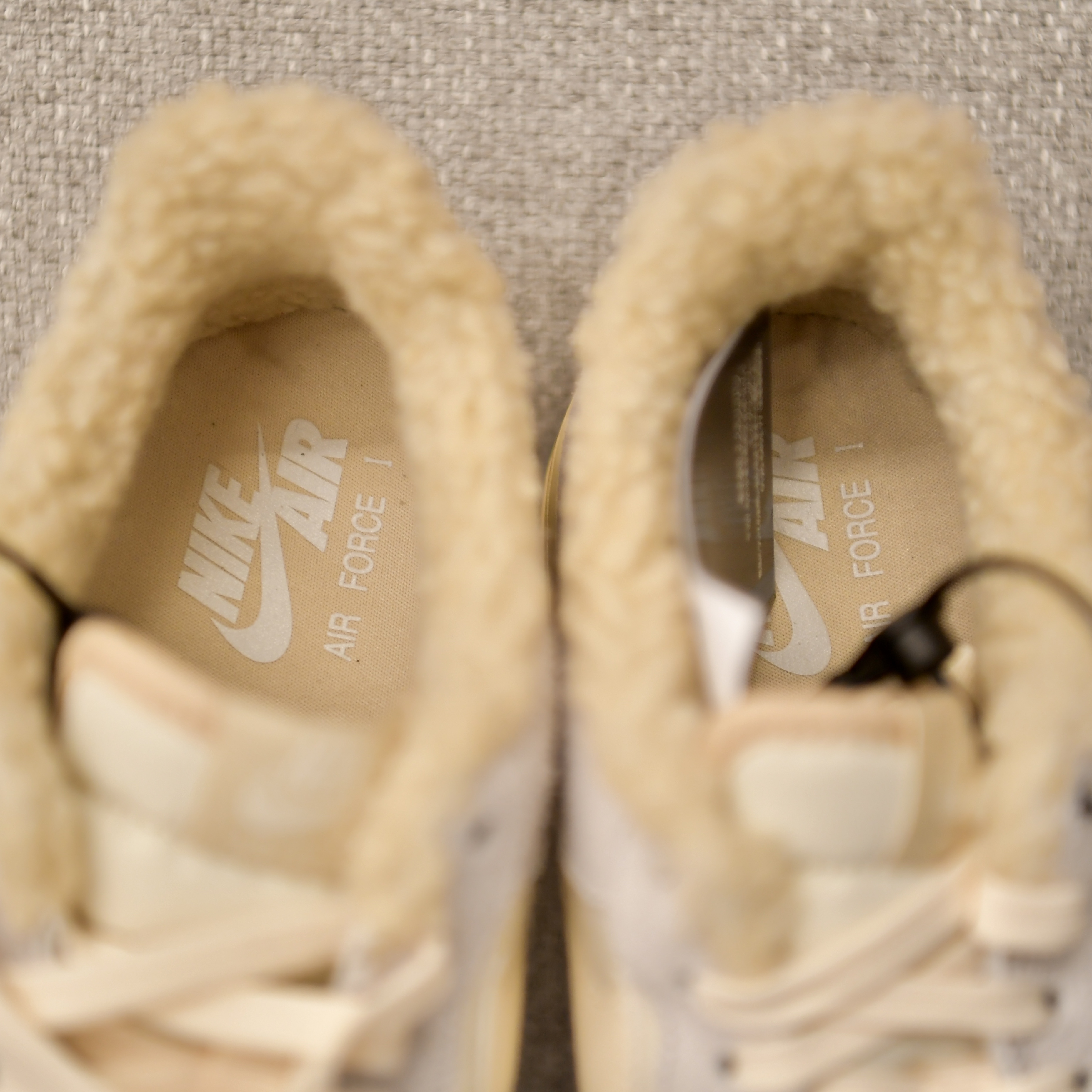 (W) Nike Air Force 1 '07 LV8 Photon Dust Cashmere 착용 스타일 - 3