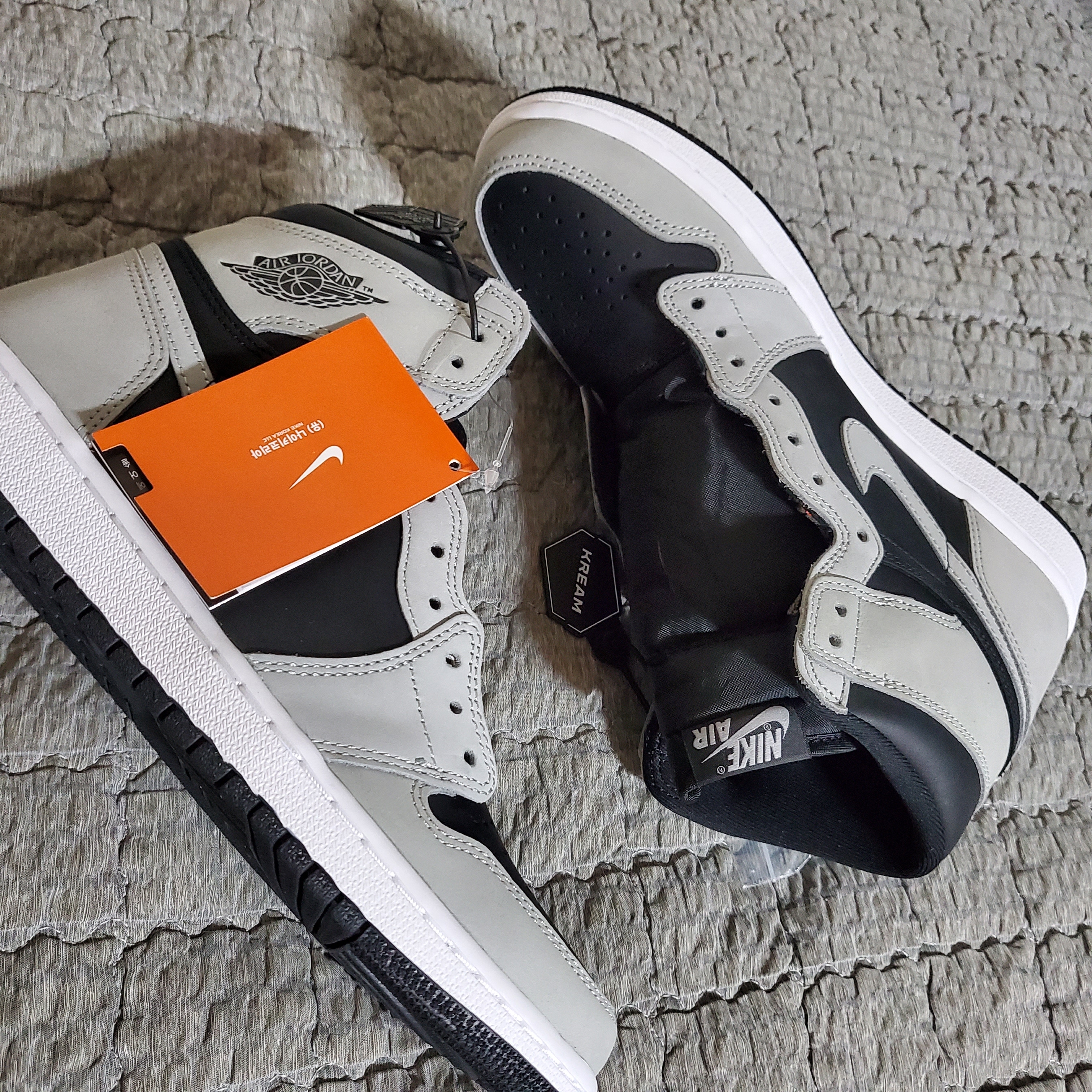 Jordan 1 Retro High OG Shadow 2.0 착용 스타일