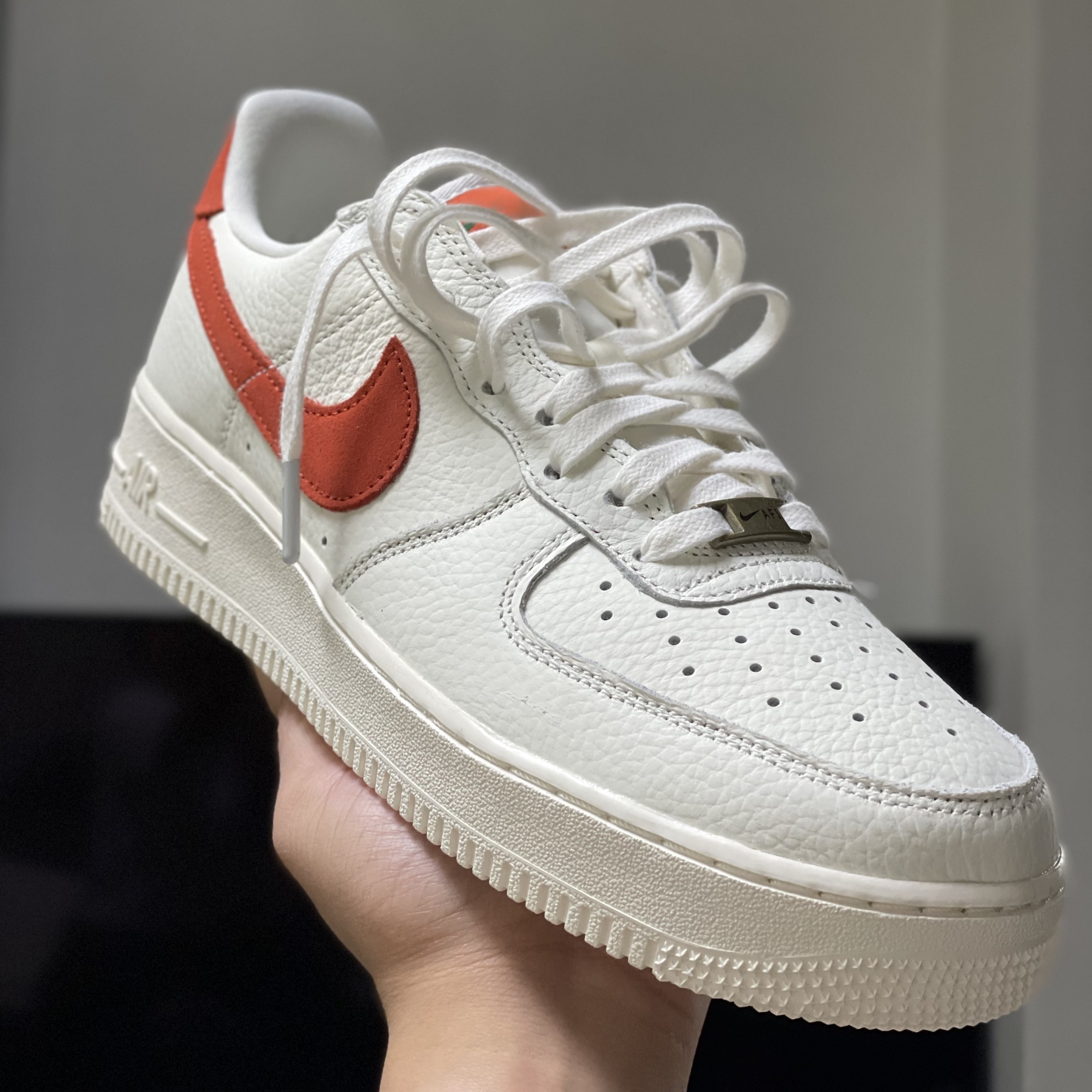 Nike Air Force 1 '07 Craft Mantra Orange 착용 스타일
