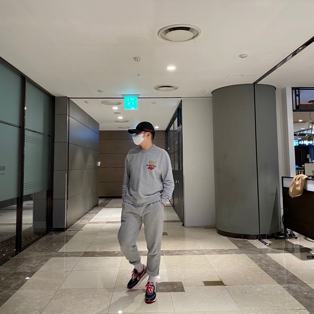 Nike x Sacai x Undercover LDWaffle Midnight Spruce University Red 착용 스타일 - 1
