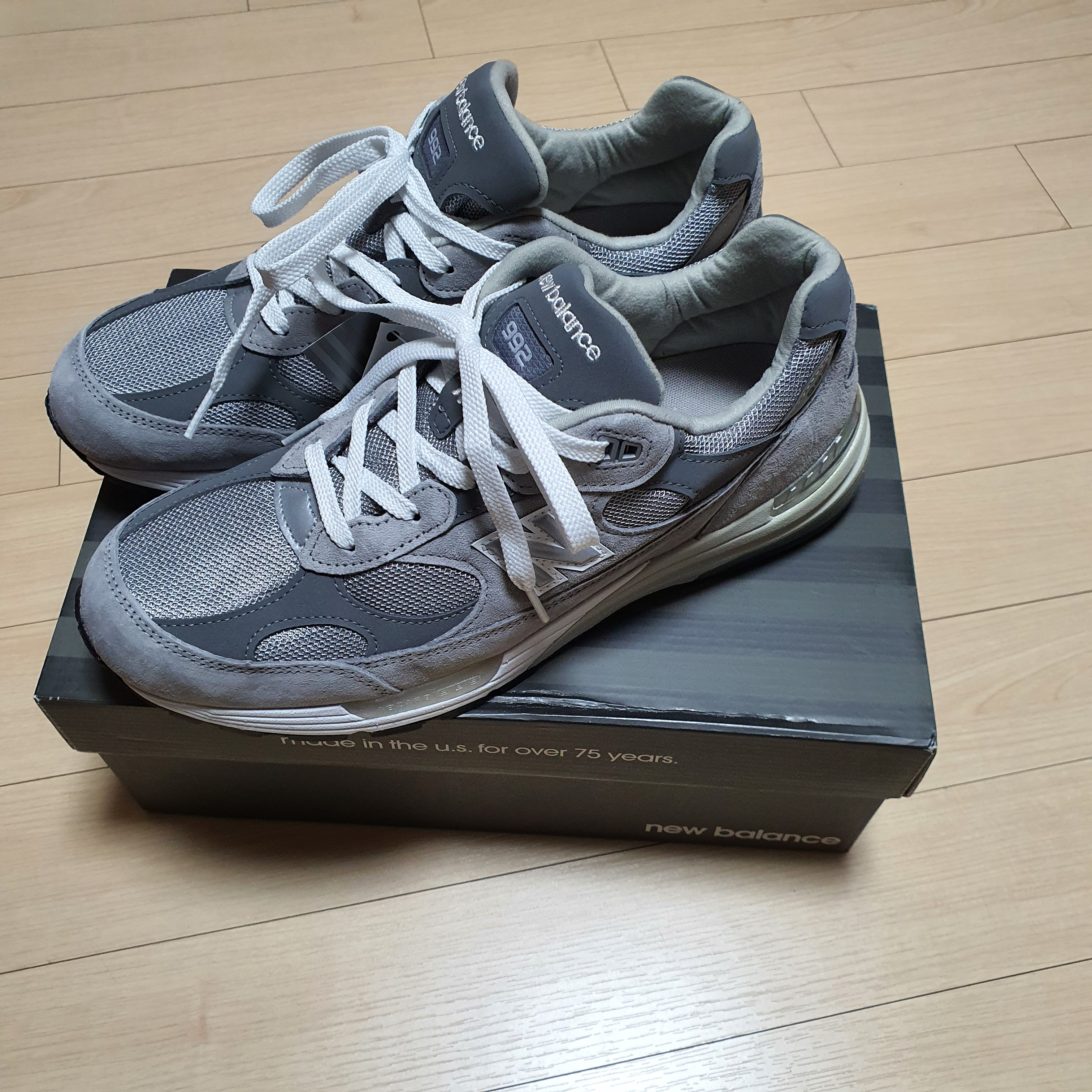 New Balance 992 Made in USA Grey - D Standard 착용 스타일 - 1