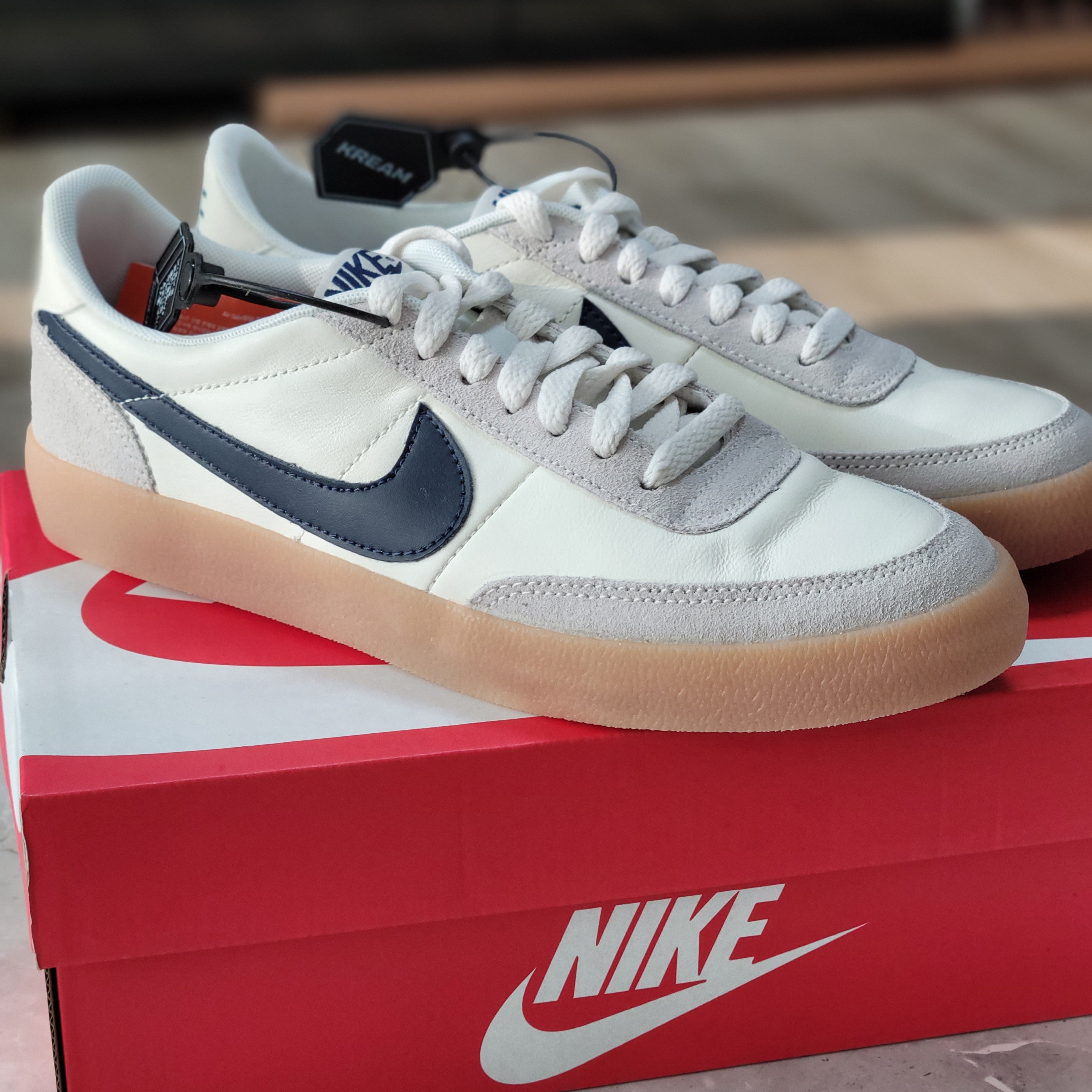 Nike x J.Crew Killshot 2 Sail Midnight Navy 착용 스타일