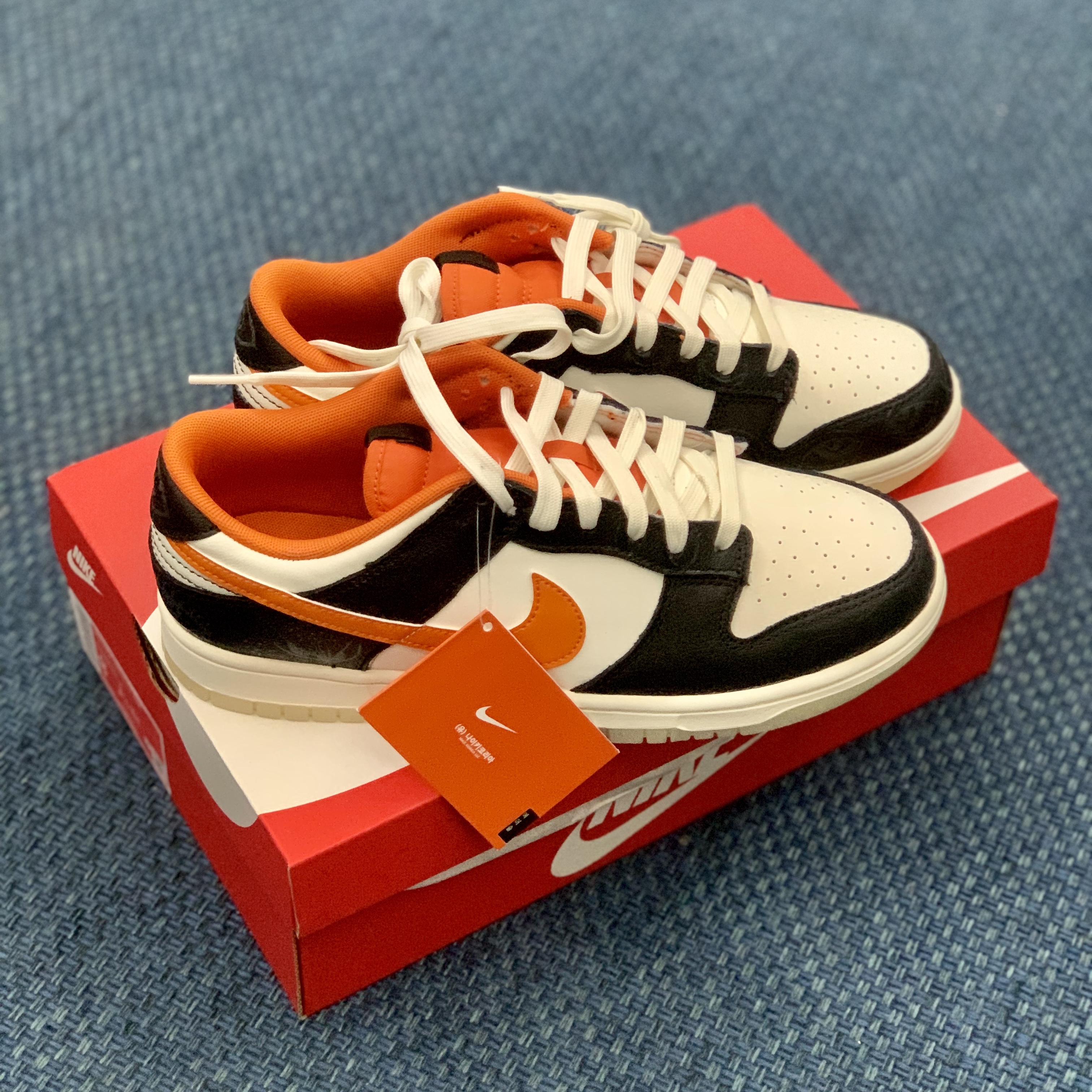 Nike Dunk Low Retro PRM Halloween 착용 스타일