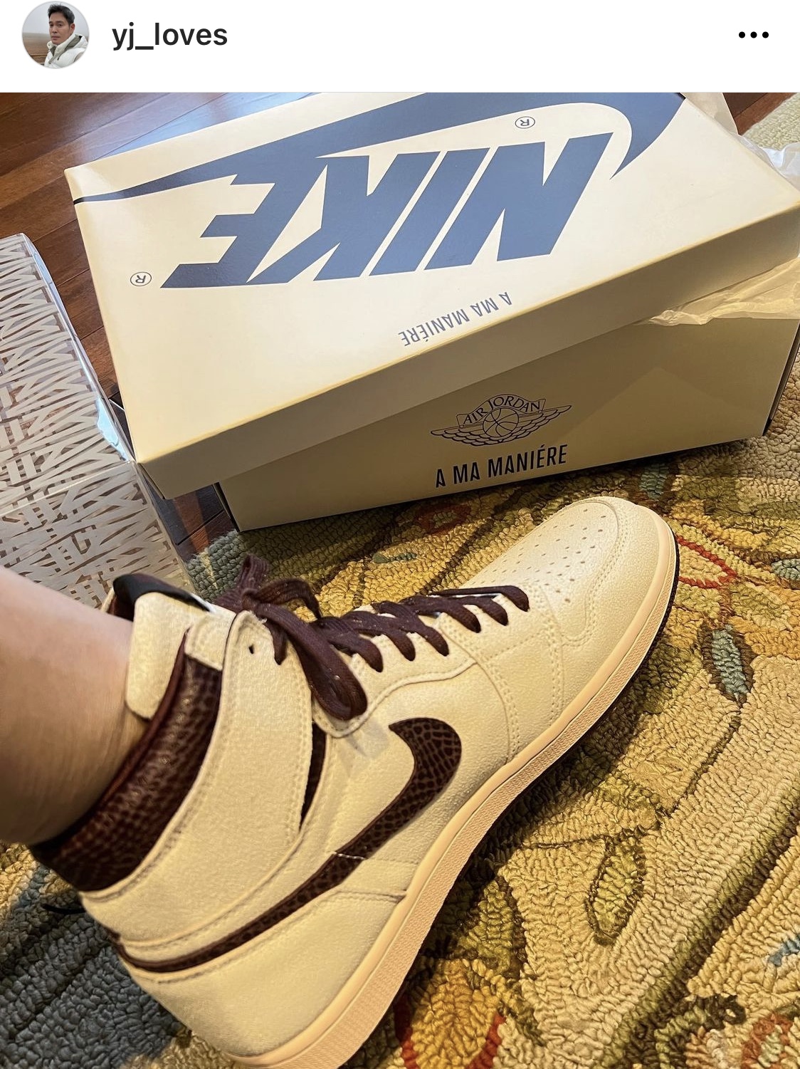 Jordan 1 x A Ma Maniere Retro High OG SP Sail and Burgundy, (TD) Jordan 1 x A Ma Maniere Retro High OG SP Burgundy and Sail 착용 스타일