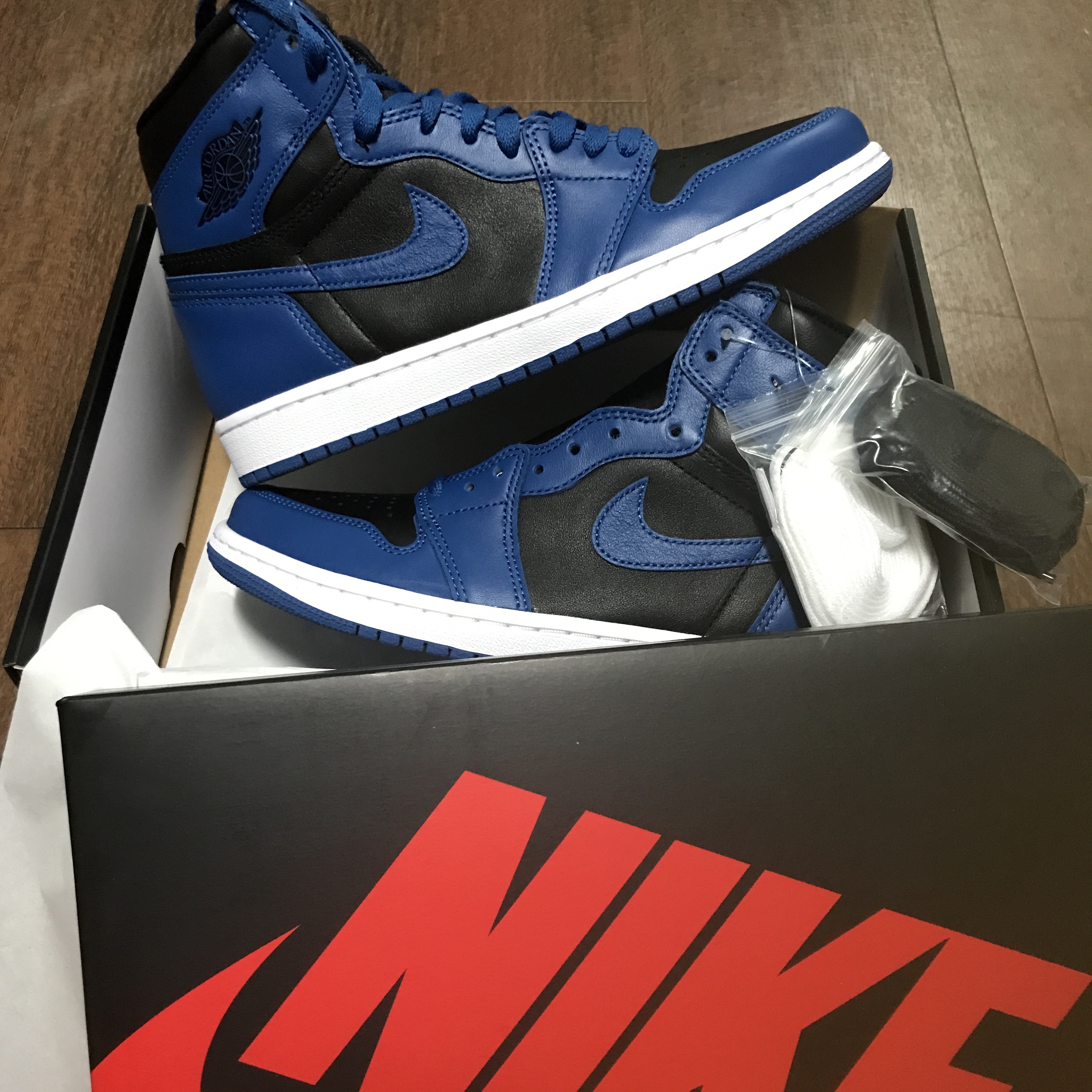 Jordan 1 Retro High OG Dark Marina Blue 착용 스타일
