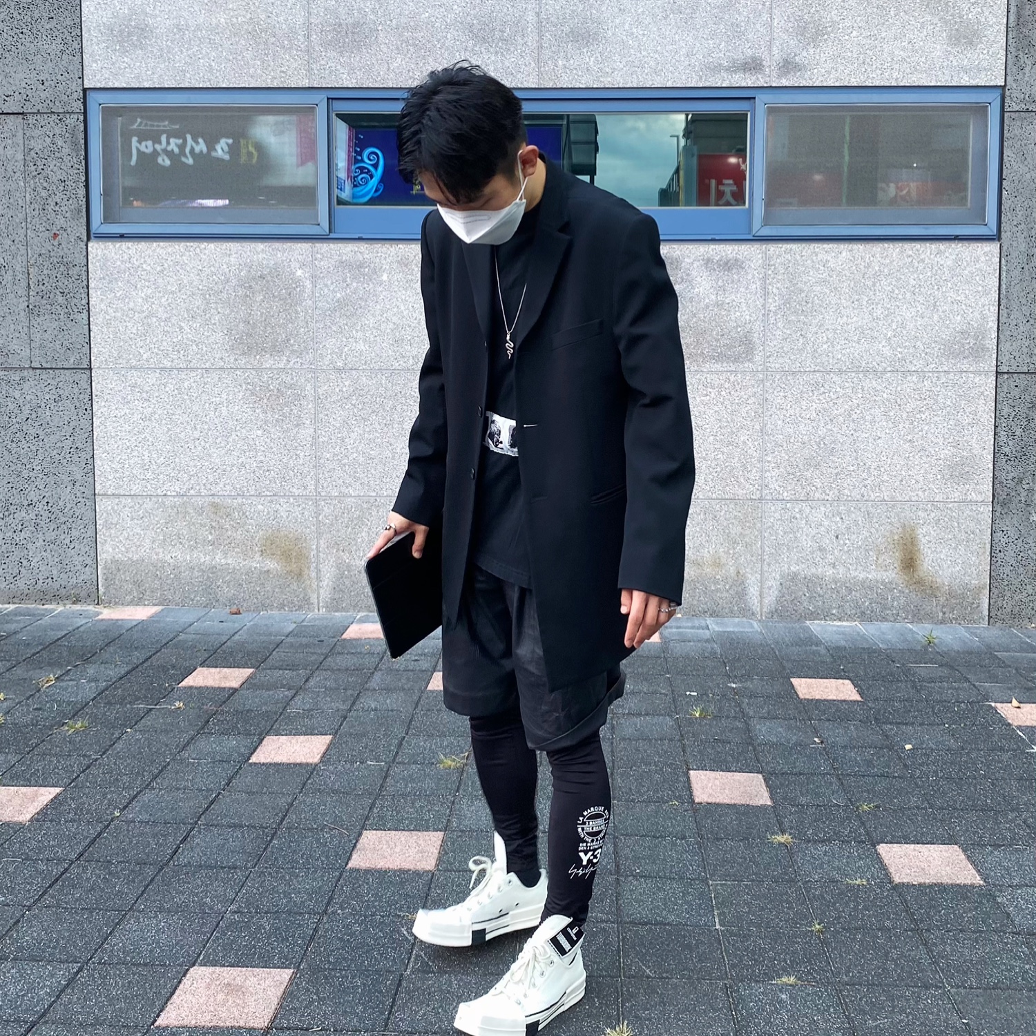 Converse x Drkshdw Turbodrk Chuck 70 Ox Lilly White 착용 스타일 - 4