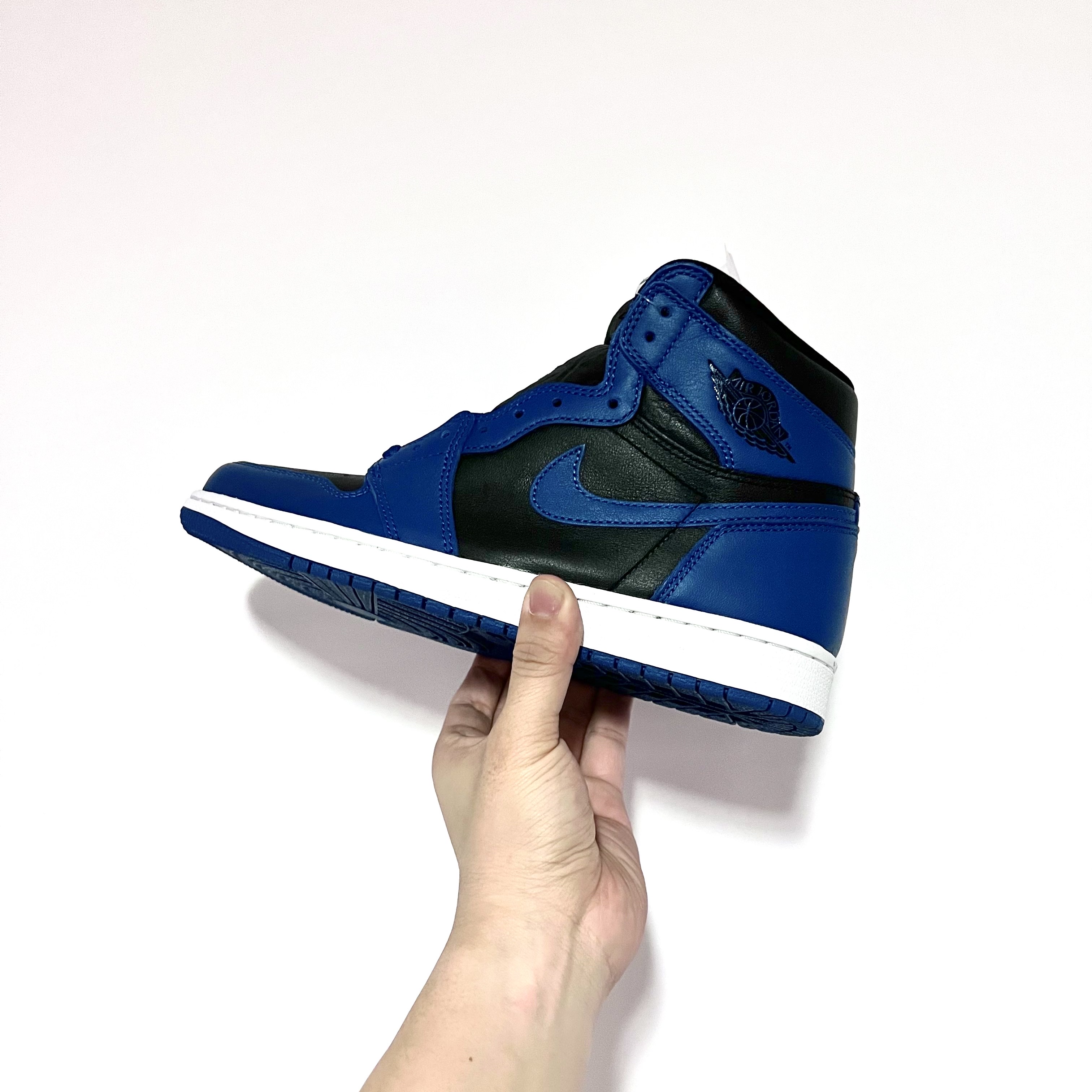 Jordan 1 Retro High OG Dark Marina Blue 착용 스타일