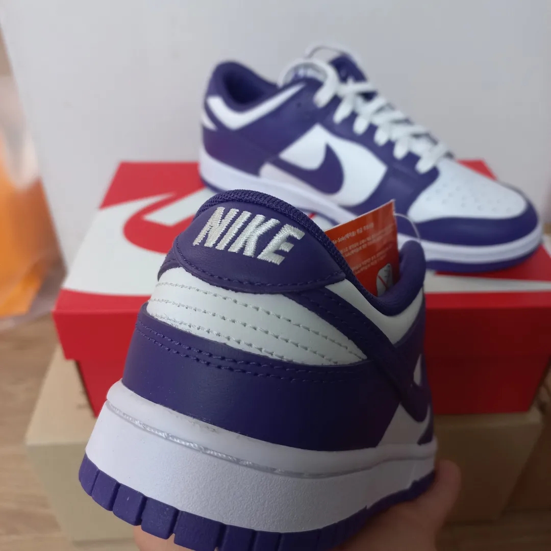 Nike Dunk Low Retro Championship Court Purple 착용 스타일 - 2