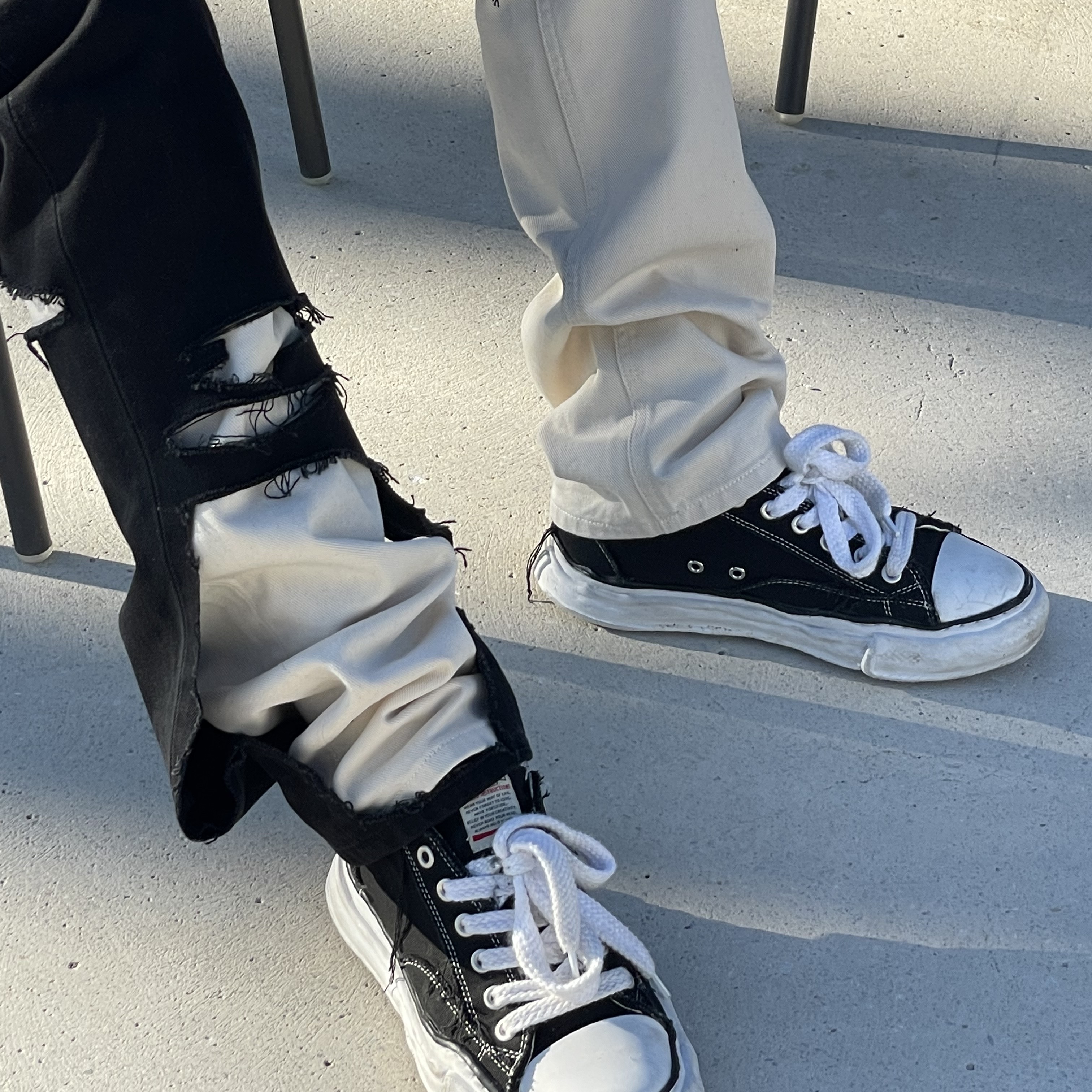 Maison Mihara Yasuhiro Peterson OG Sole Canvas Low Sneakers Black, Nike x Kasina Dunk Low 80's Bus 착용 스타일 - 2