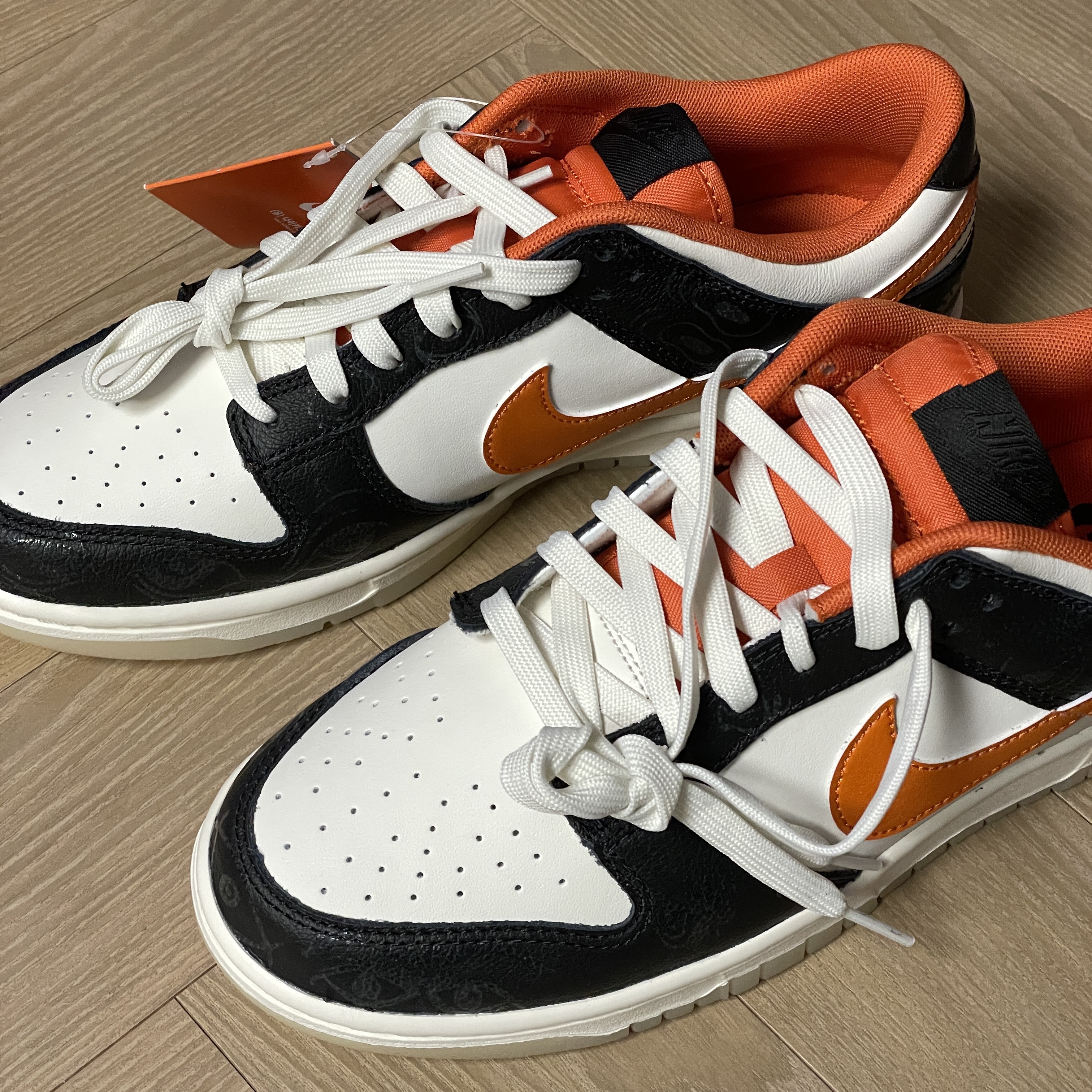 Nike Dunk Low Retro PRM Halloween 착용 스타일 - 1