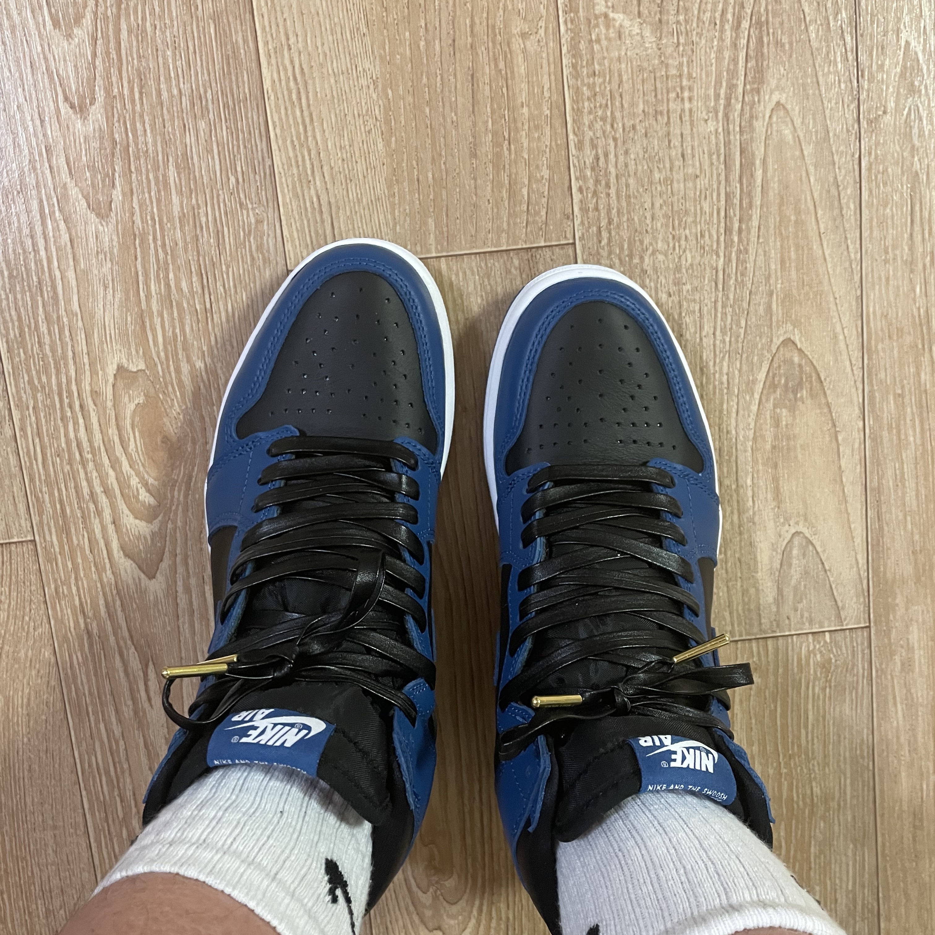 Jordan 1 Retro High OG Dark Marina Blue 착용 스타일