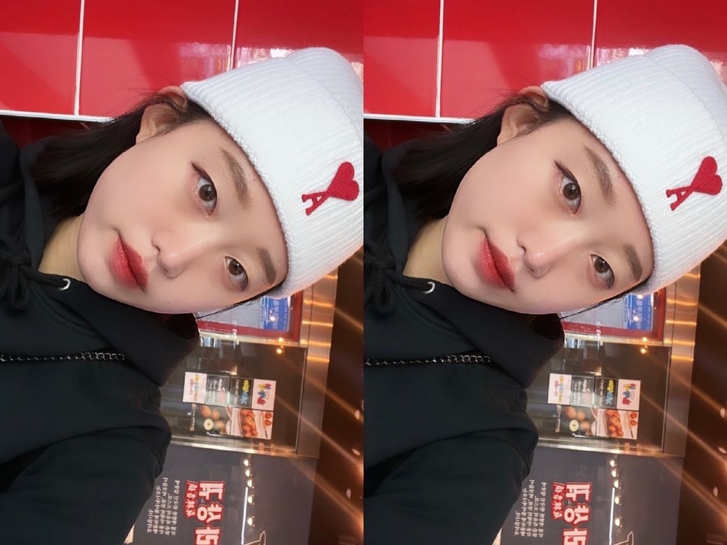 AMI de Coeur Hoodie Black, AMI de Coeur Beanie Champagne 착용 스타일 - 1