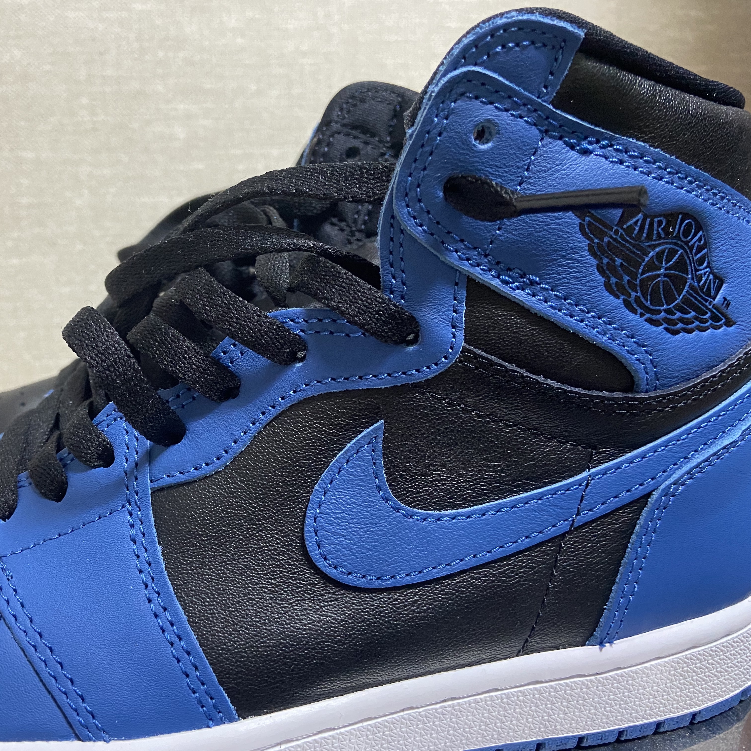 Jordan 1 Retro High OG Dark Marina Blue 착용 스타일
