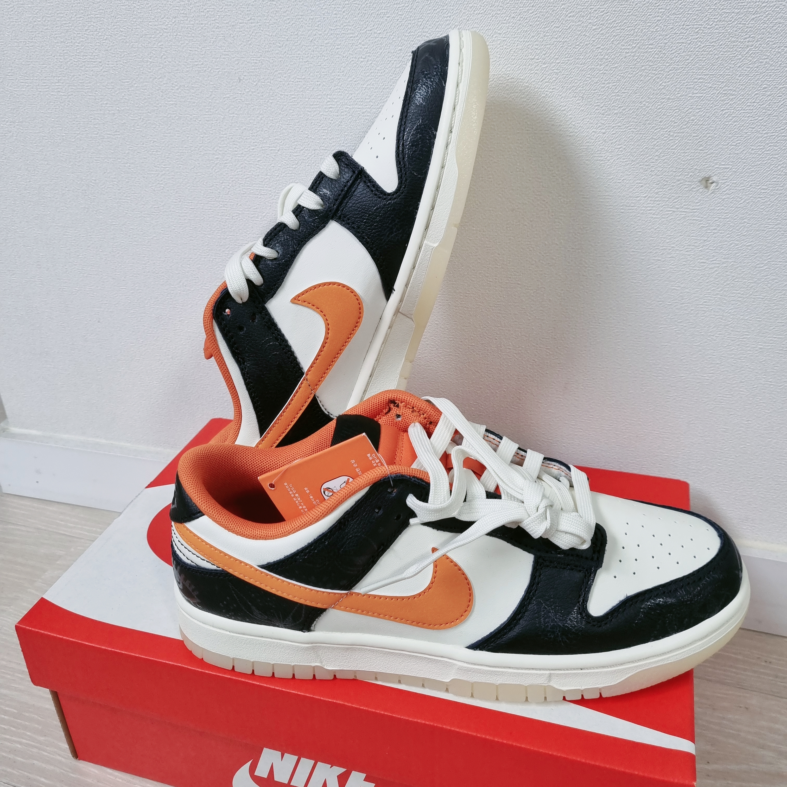Nike Dunk Low Retro PRM Halloween 착용 스타일 - 3