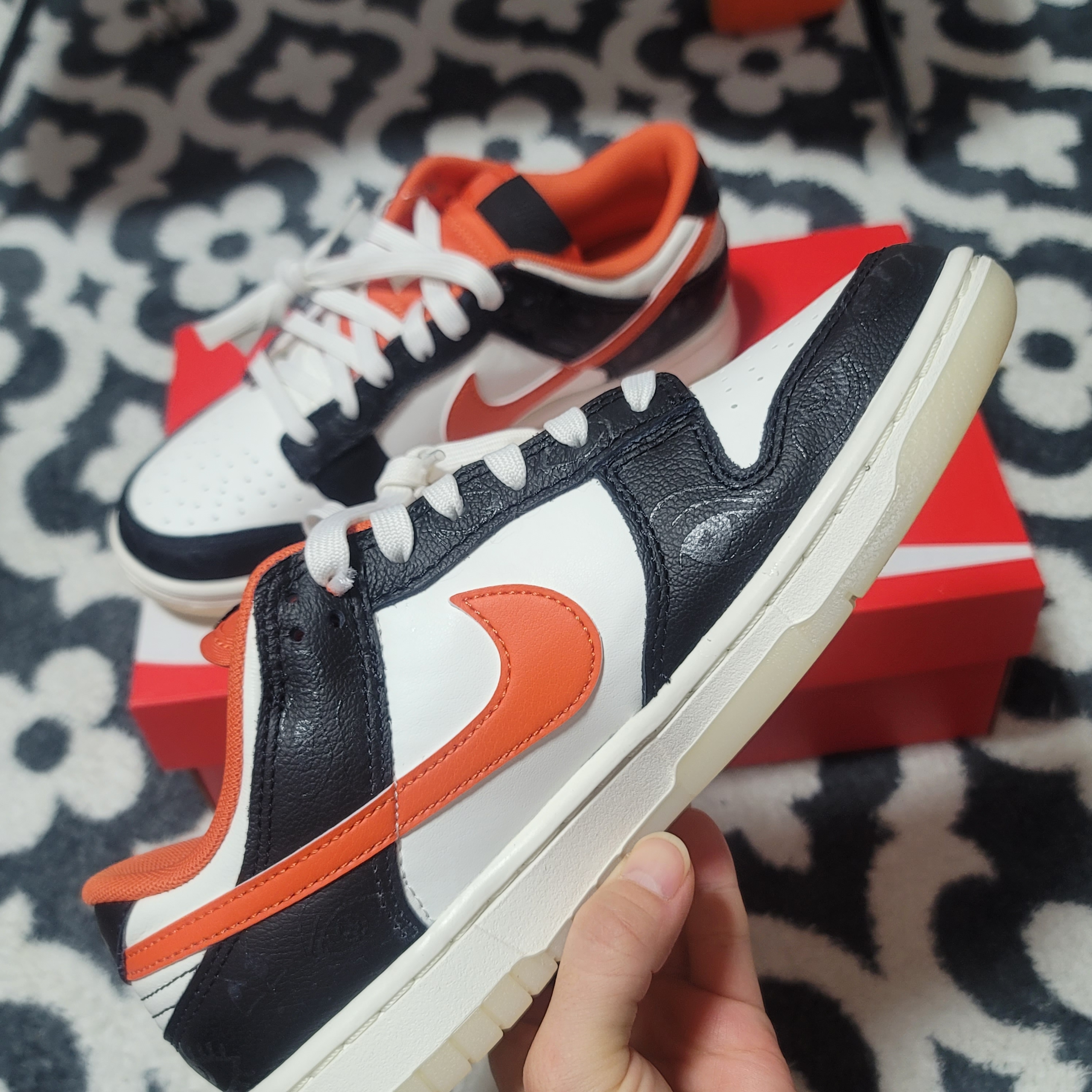 Nike Dunk Low Retro PRM Halloween 착용 스타일