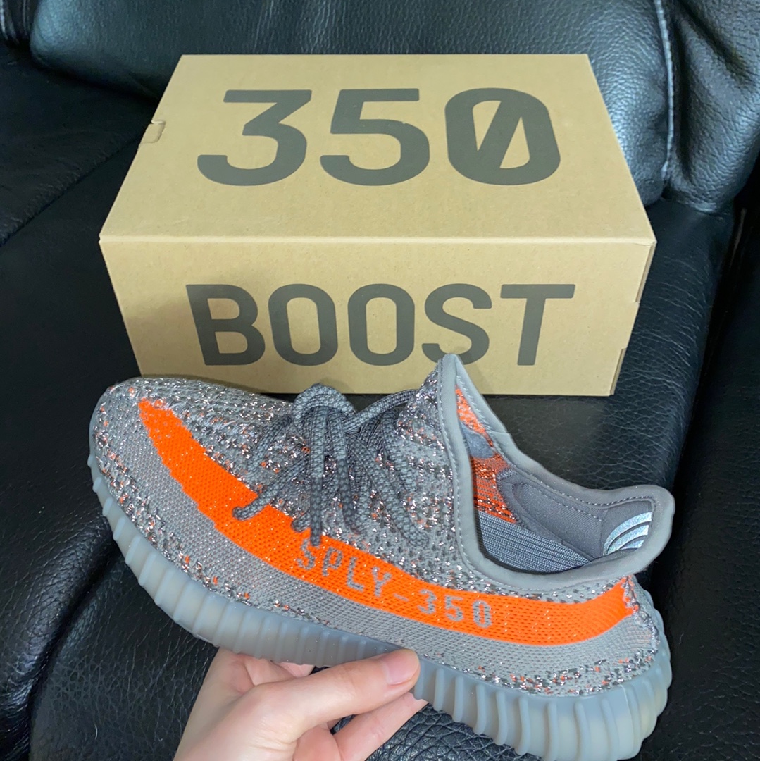 Adidas Yeezy Boost 350 V2 Beluga - Reflective 착용 스타일