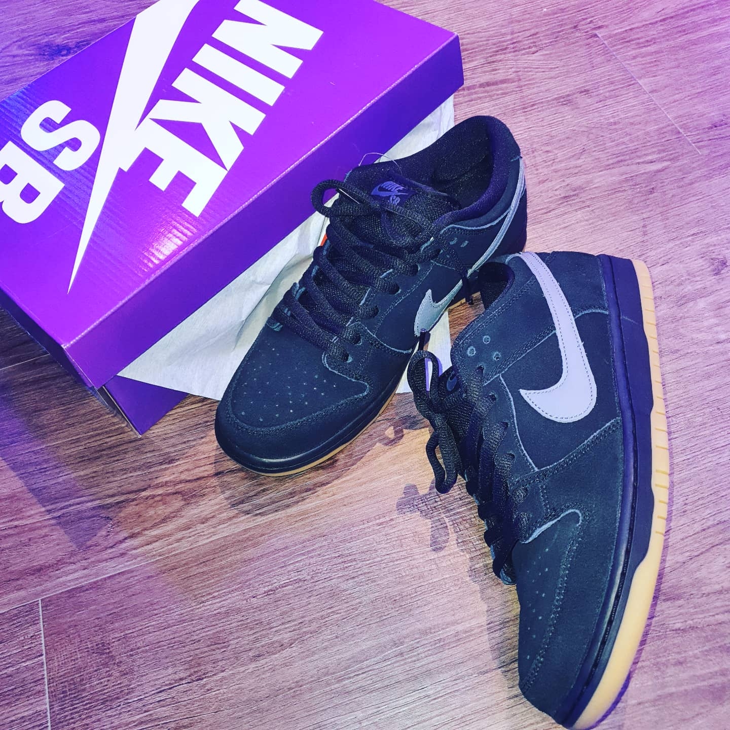 Nike SB Dunk Low Pro Black Cool Grey 착용 스타일 - 2