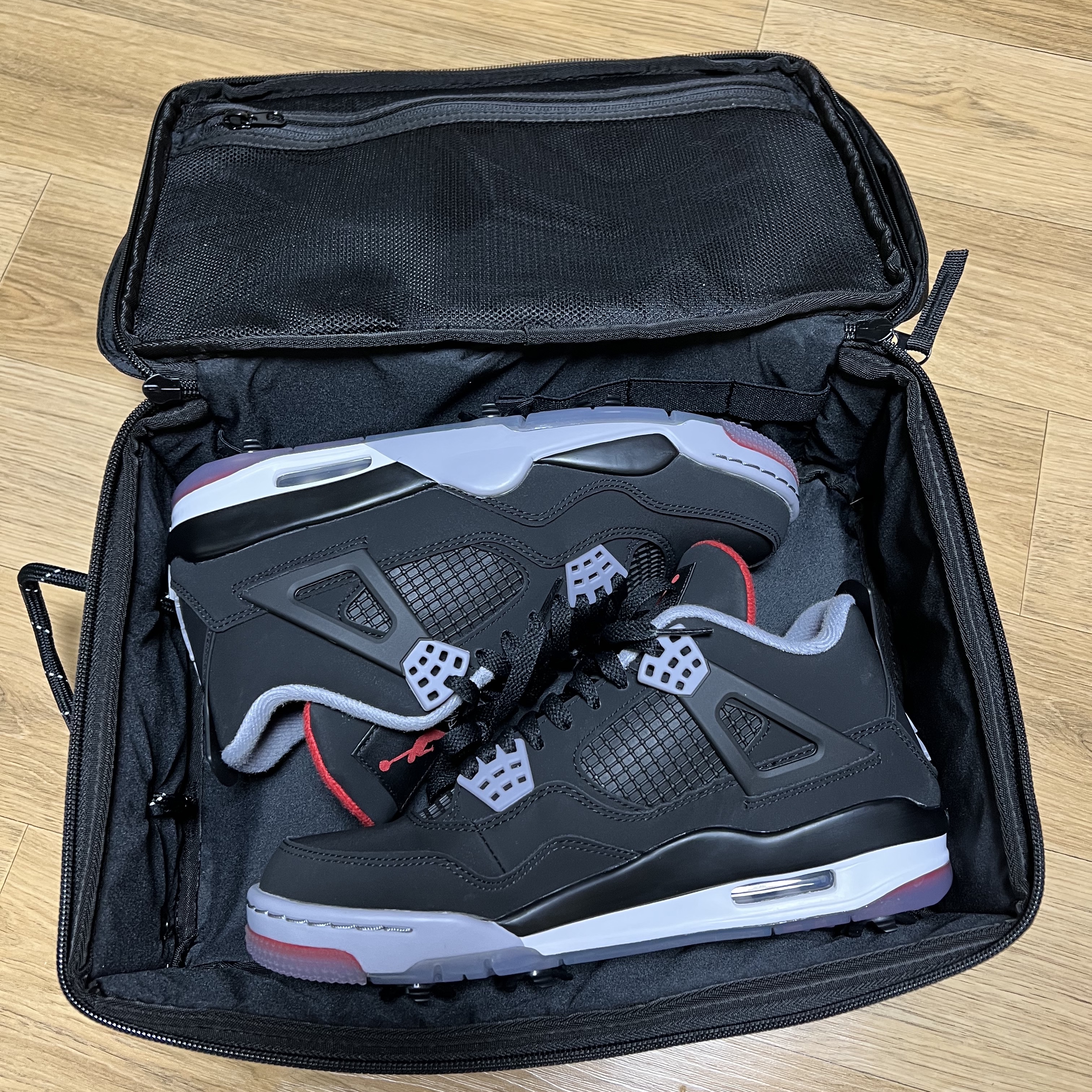 Jordan 4 Golf Bred 착용 스타일