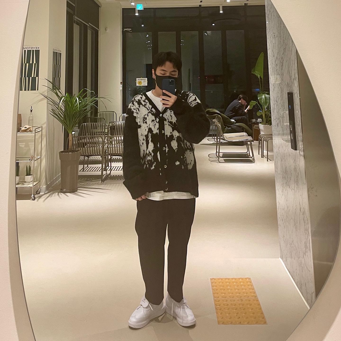 Nike x Peaceminusone Kwondo1 White 착용 스타일 - 2