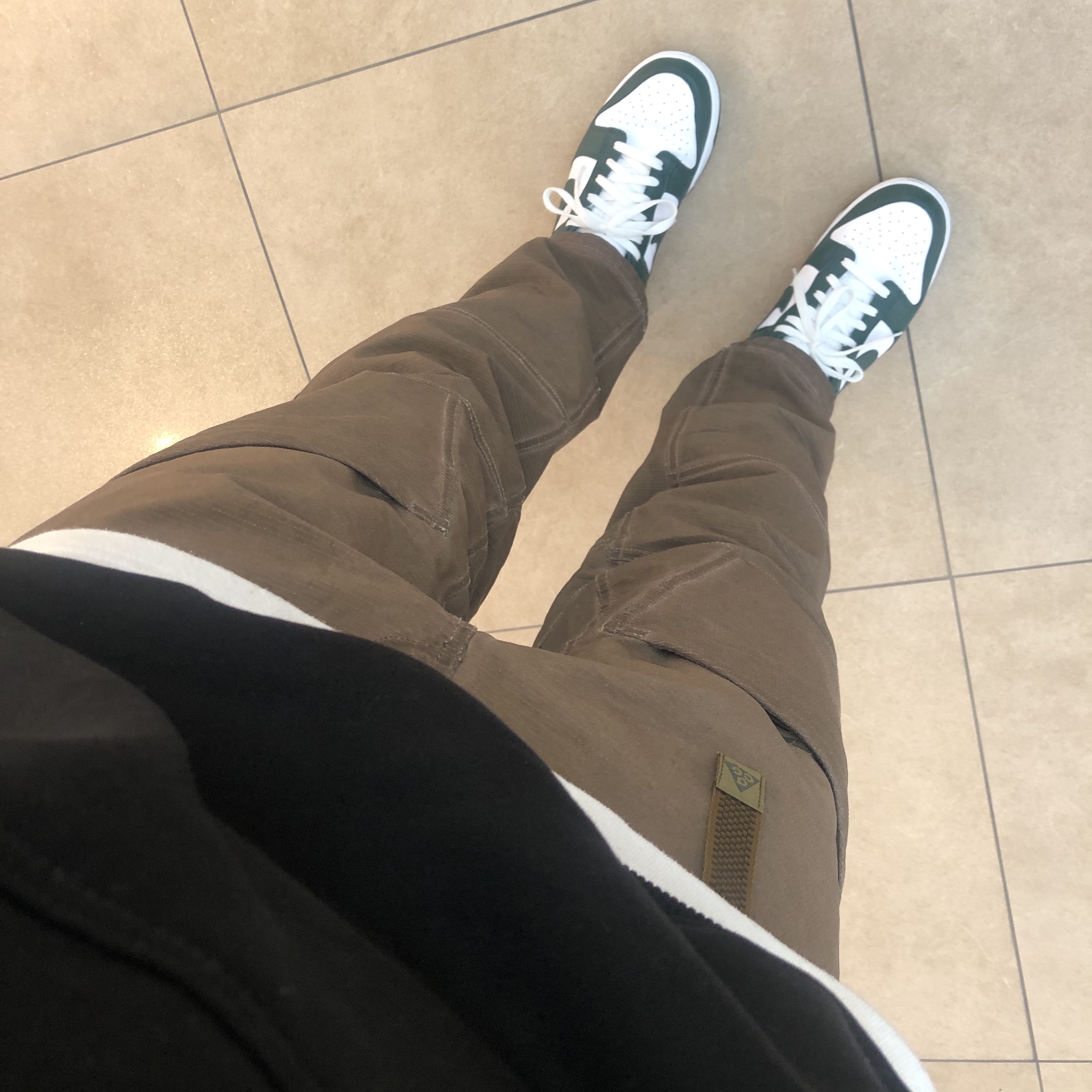 Nike Dunk Low Retro Varsity Green, Nike ACG Dri-Fit ADV Flyease Pants Hazel Rush - Asia 착용 스타일 - 2