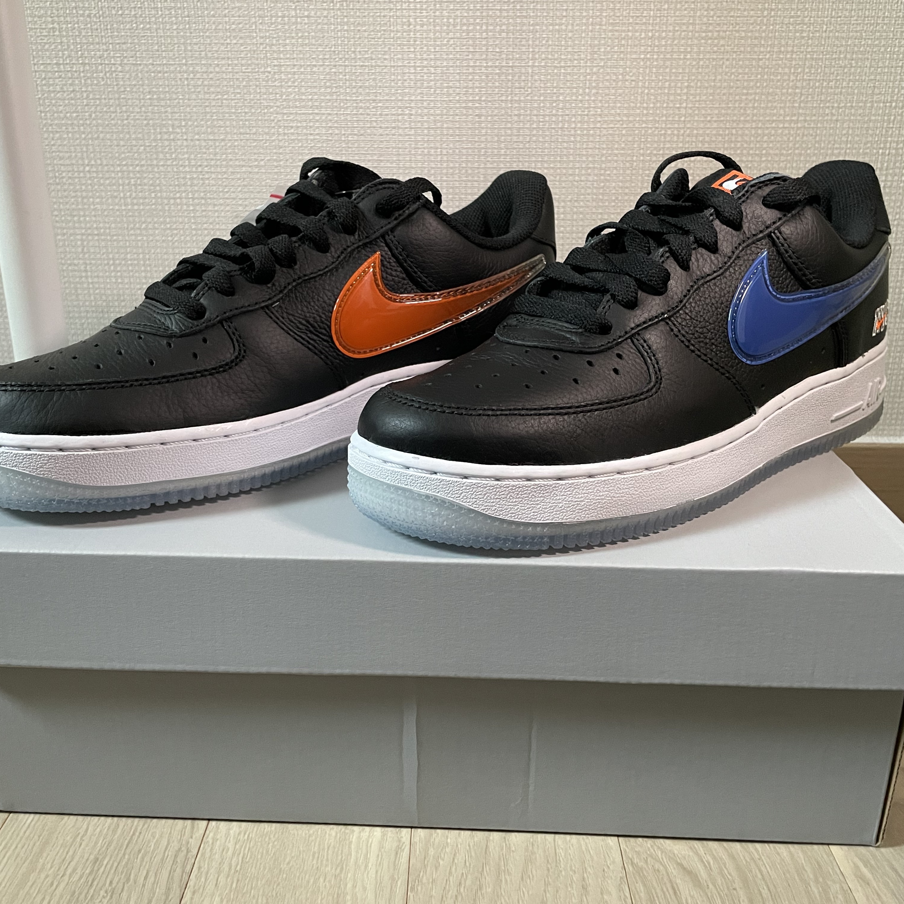 Nike x Kith Air Force 1 Low NYC Black 착용 스타일 - 2