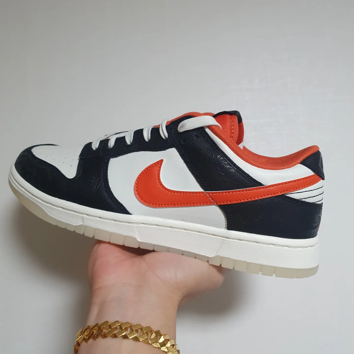 Nike Dunk Low Retro PRM Halloween 착용 스타일 - 1