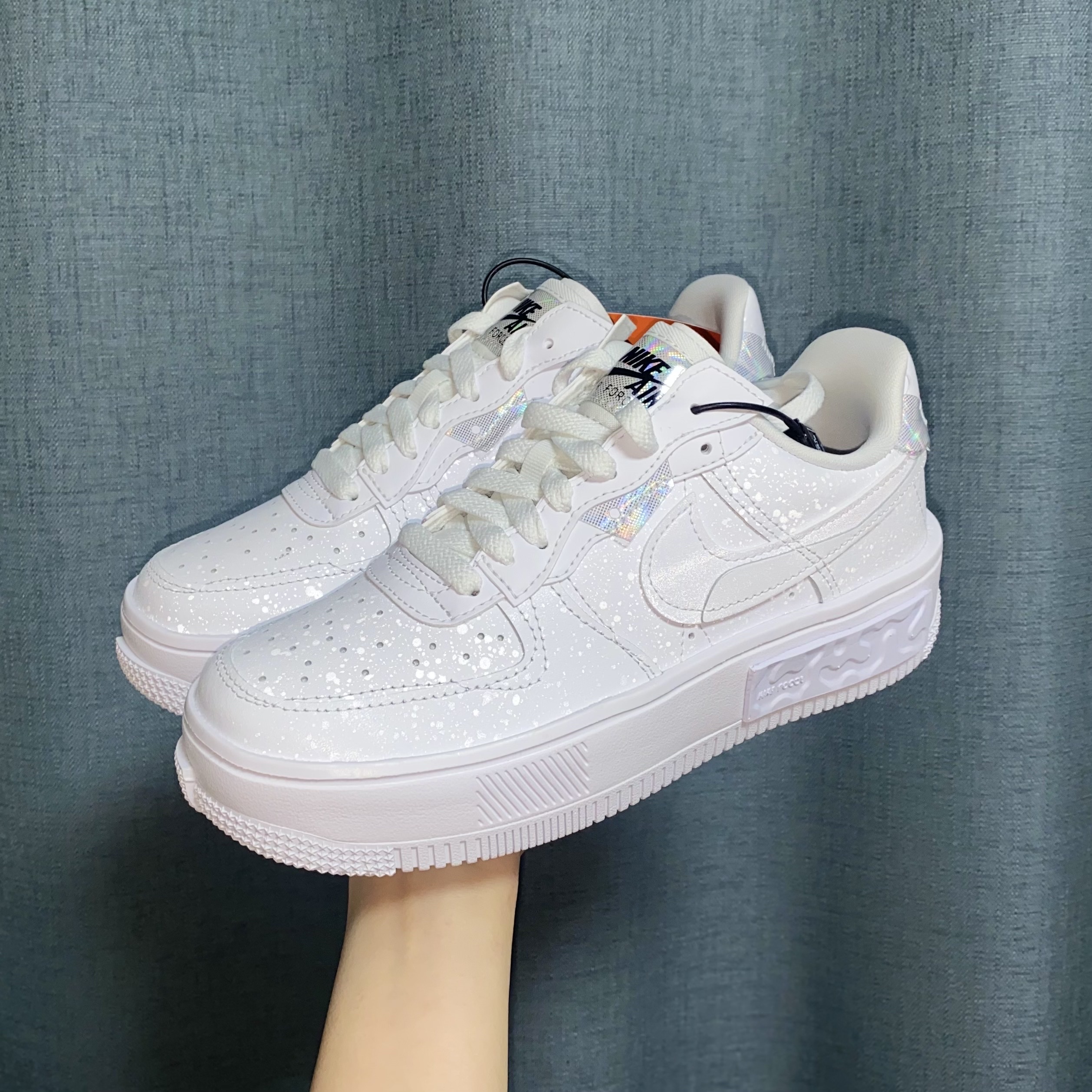 (W) Nike Air Force 1 Fontanka White Pearl 착용 스타일