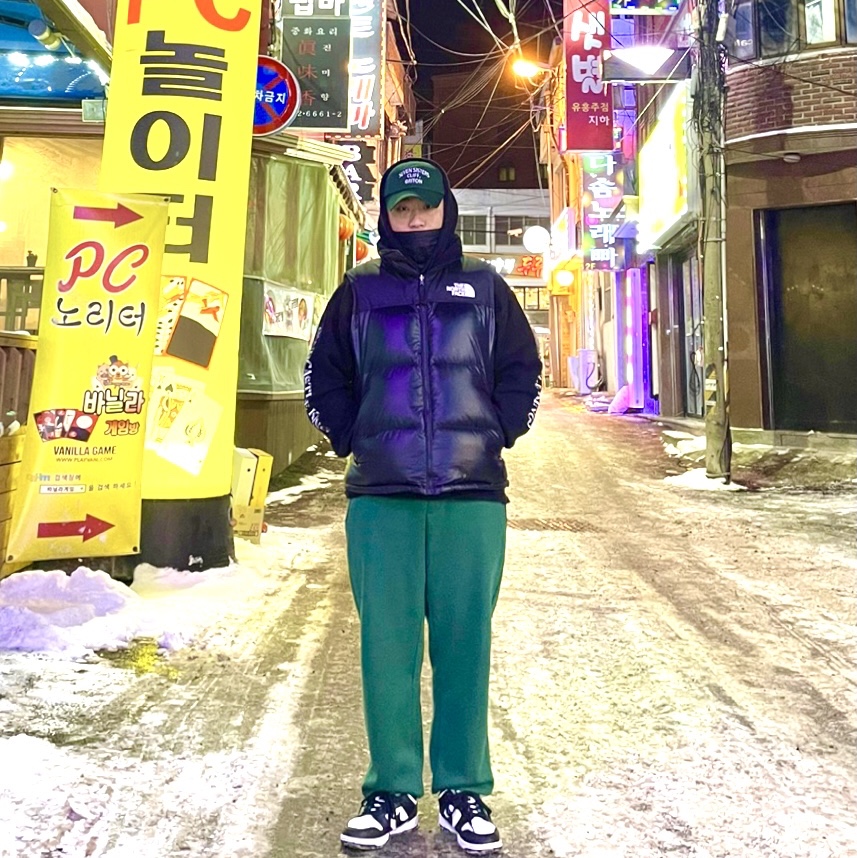 Nike Dunk Low Retro Black 착용 스타일 - 1