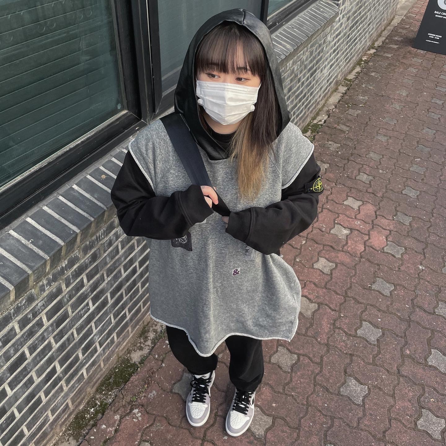 Jordan 1 Element Gore-Tex Sail 착용 스타일 - 2