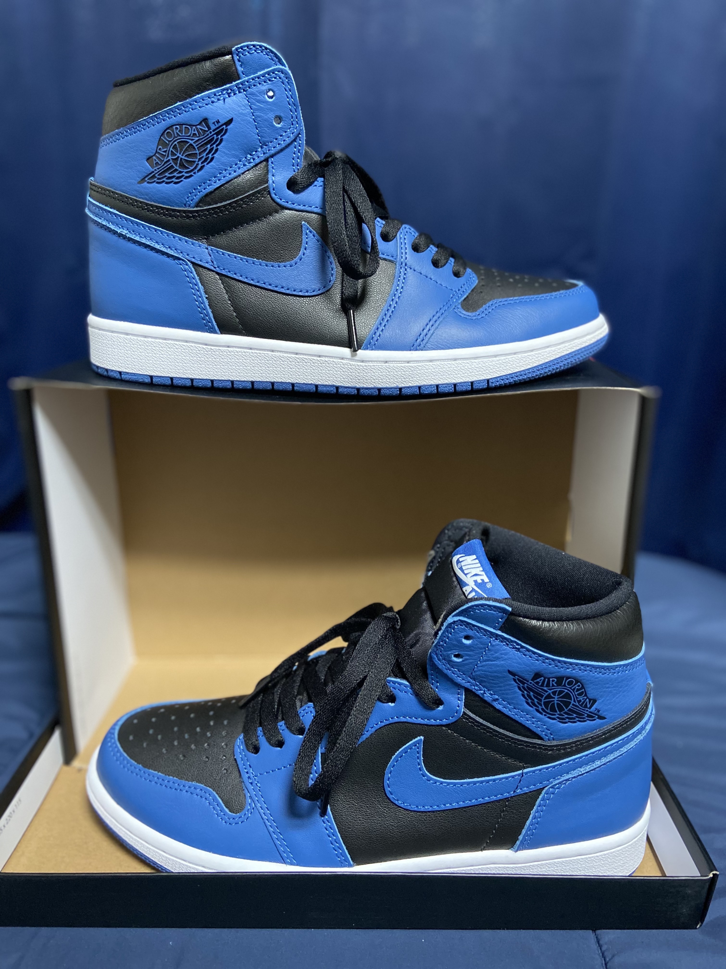 Jordan 1 Retro High OG Dark Marina Blue 착용 스타일 - 2