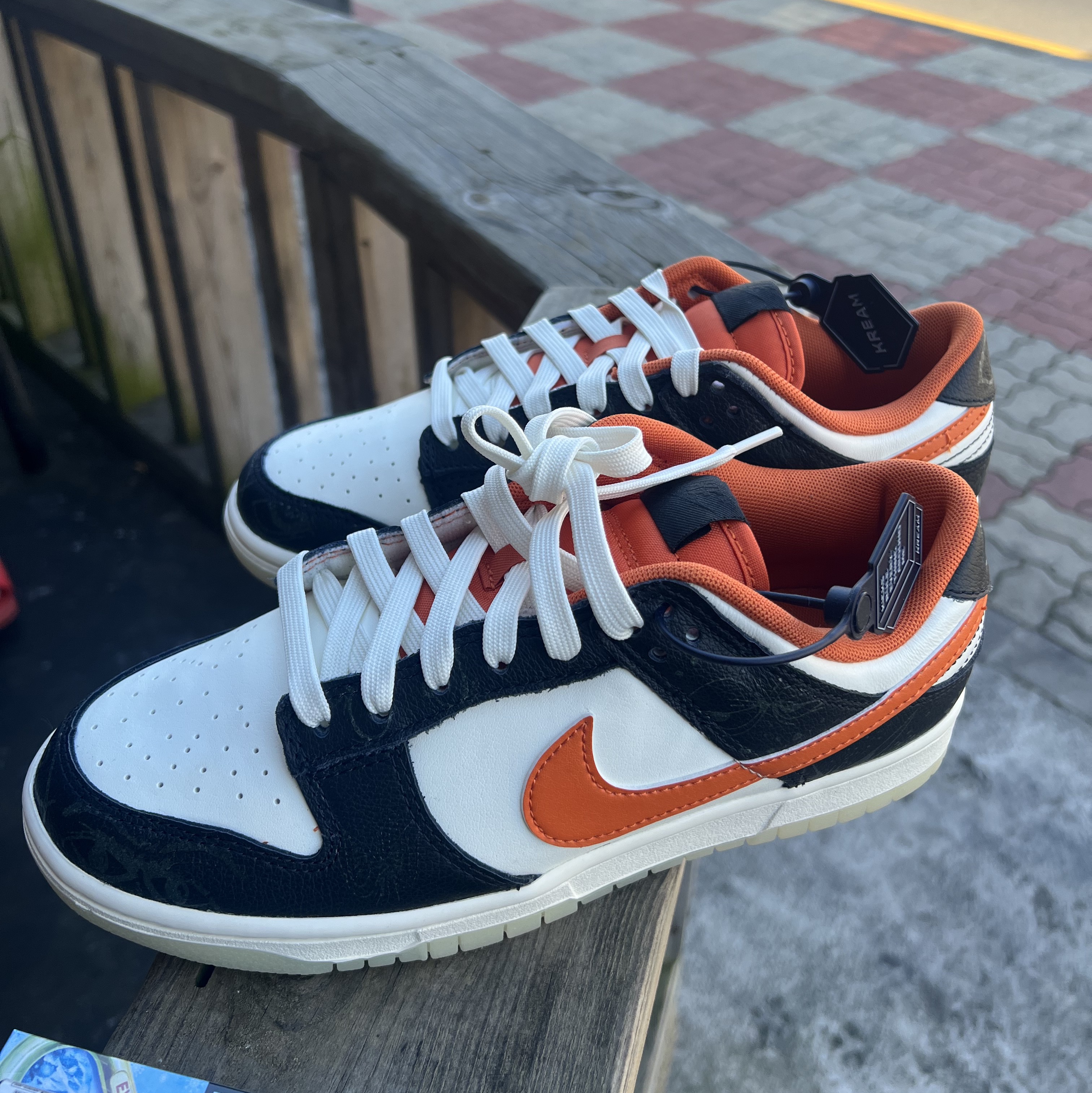 Nike Dunk Low Retro PRM Halloween 착용 스타일