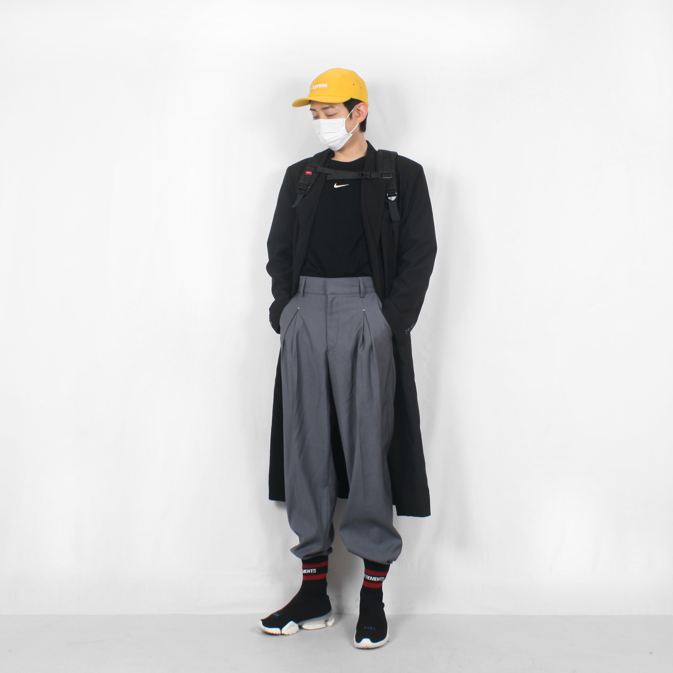 Reebok x Vetements Sock Pump High Top Black, Supreme Backpack Black - 19SS 착용 스타일 - 2