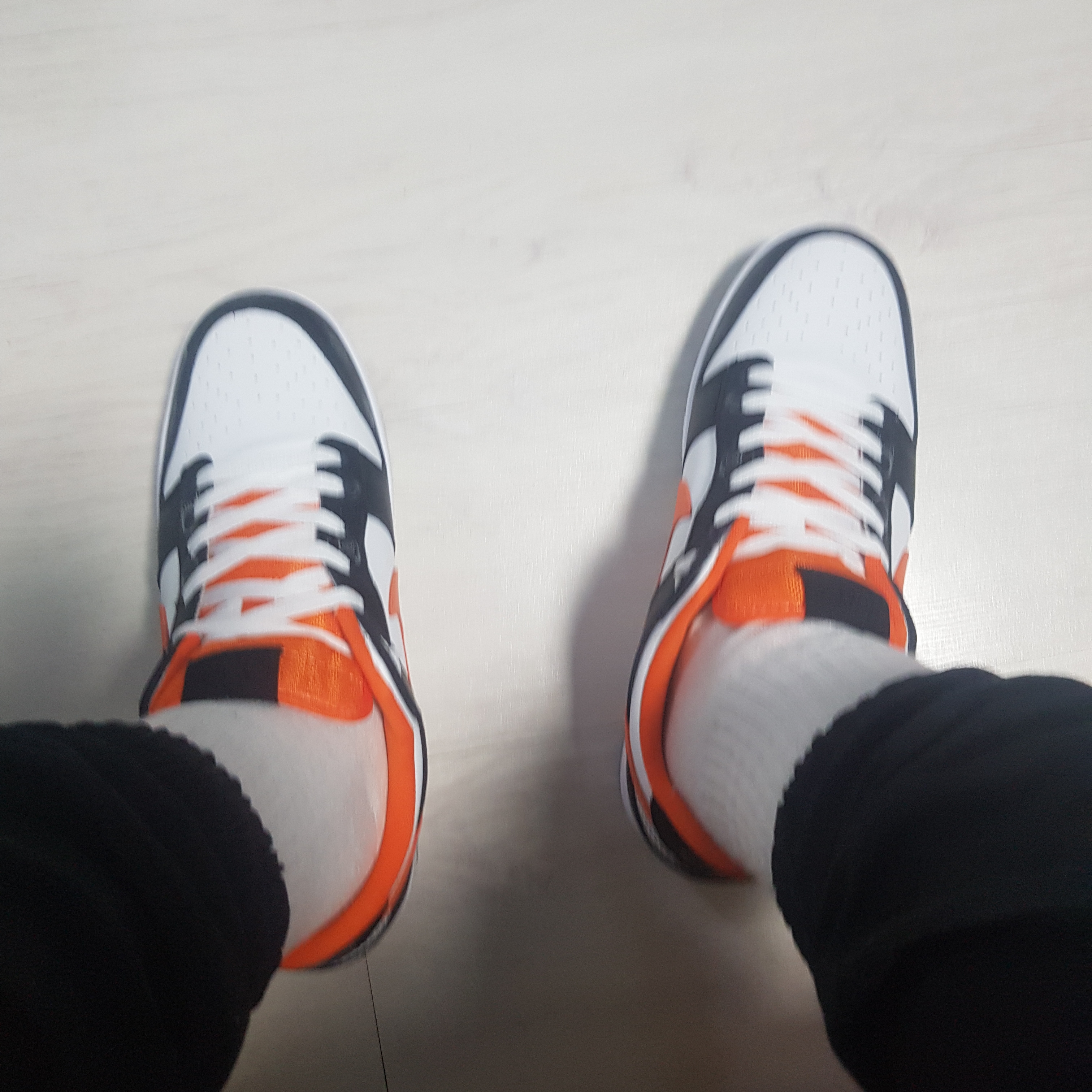 Nike Dunk Low Retro PRM Halloween 착용 스타일